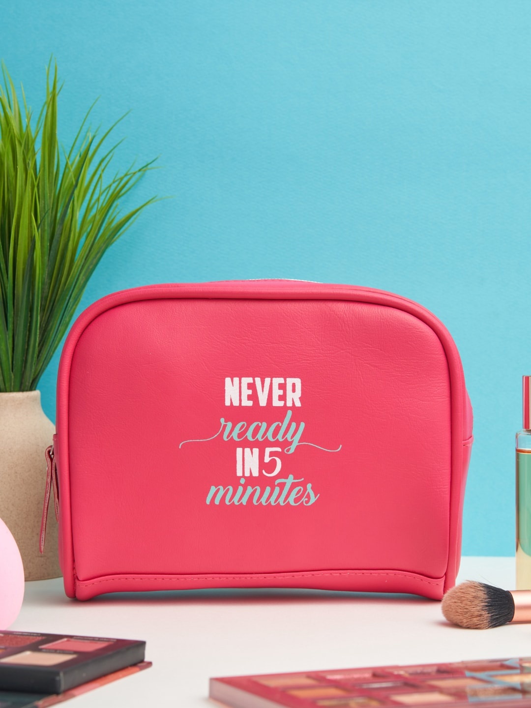 

Doodle Printed Travel Pouch, Pink