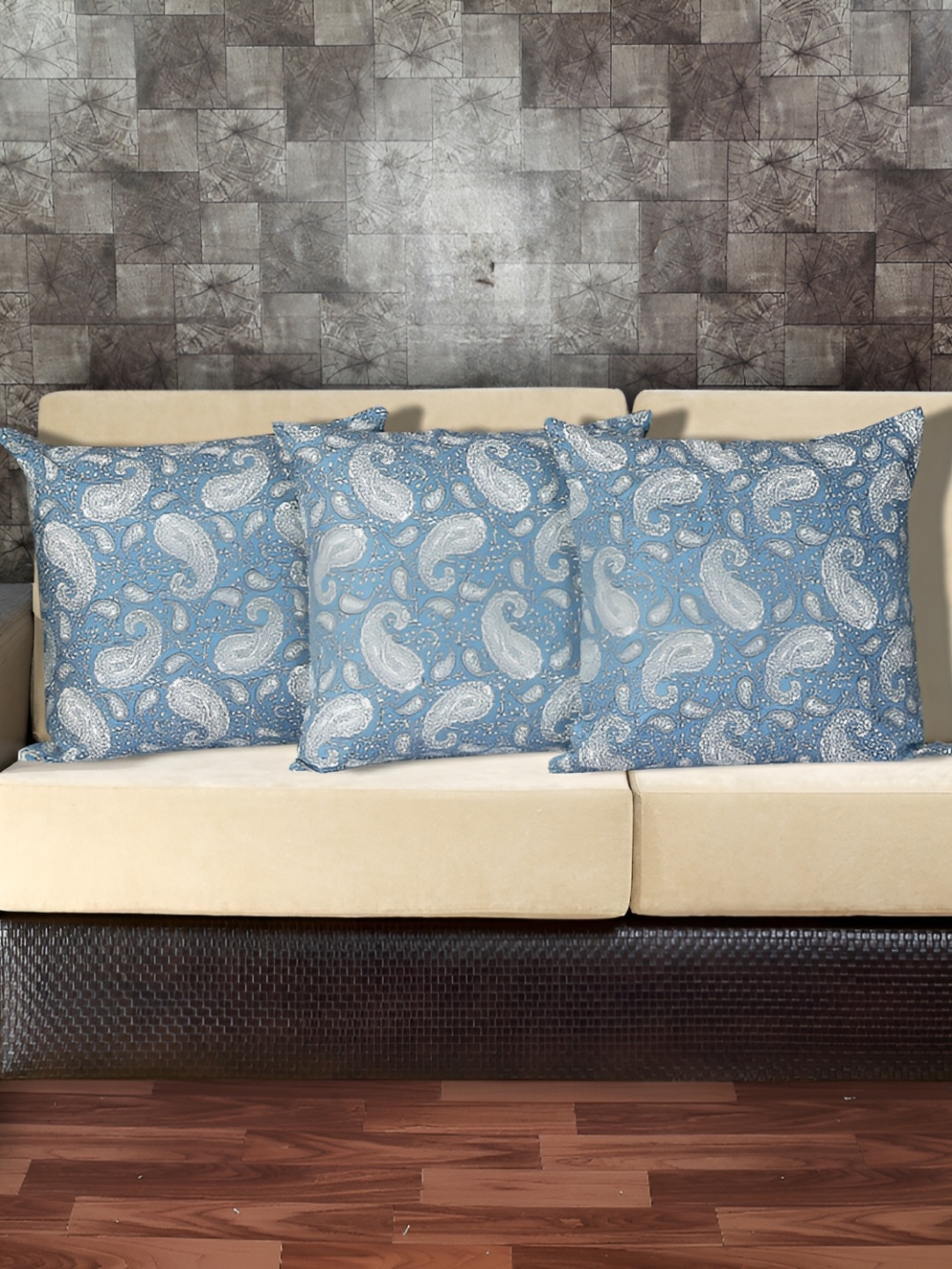 

Texstylers Blue & White 3 Pieces Cotton Ethnic Motif Square Reversible Cushion Covers