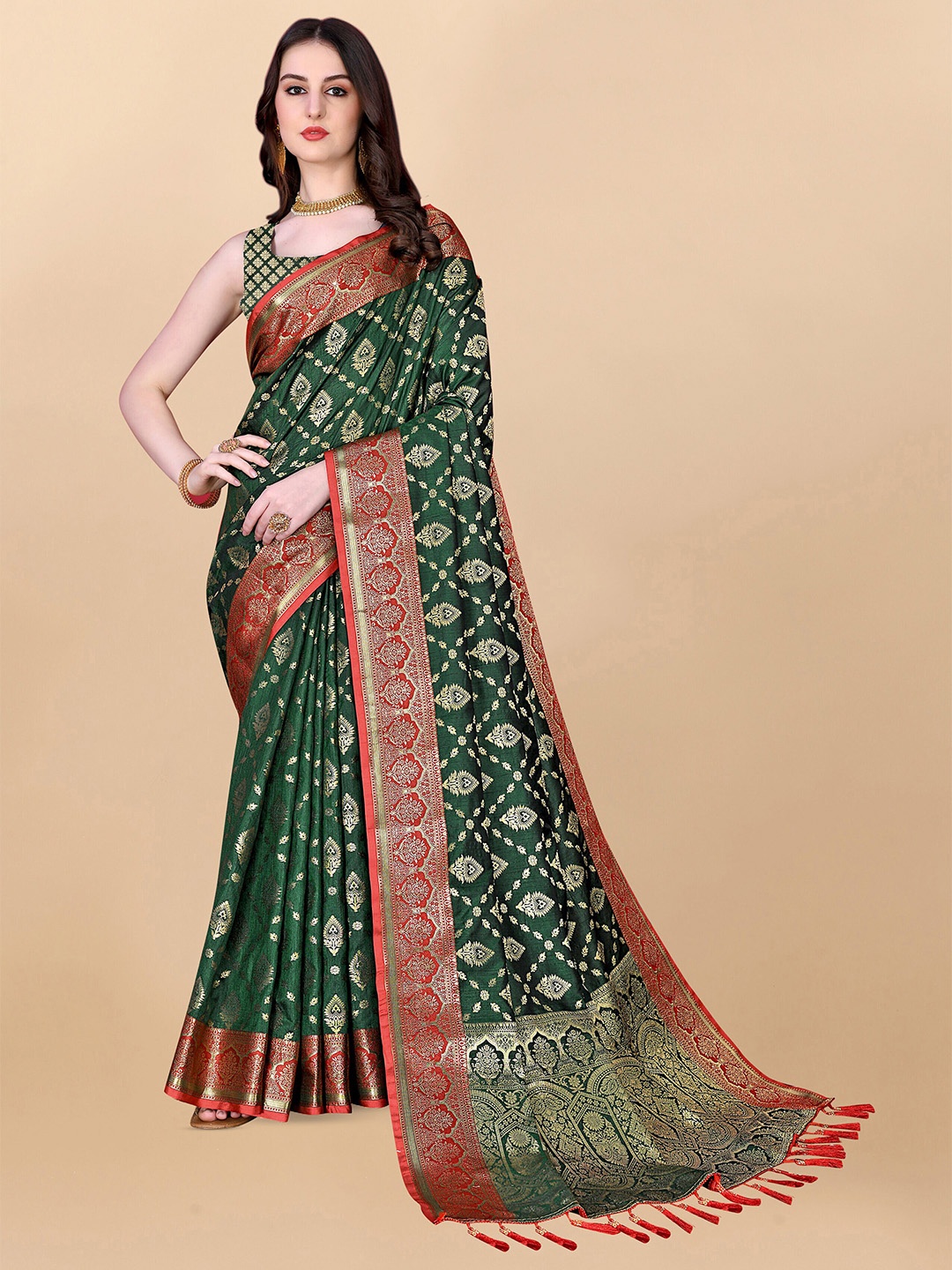 

ZIBLON Ethnic Motifs Woven Design Zari Kanjeevaram Saree, Green