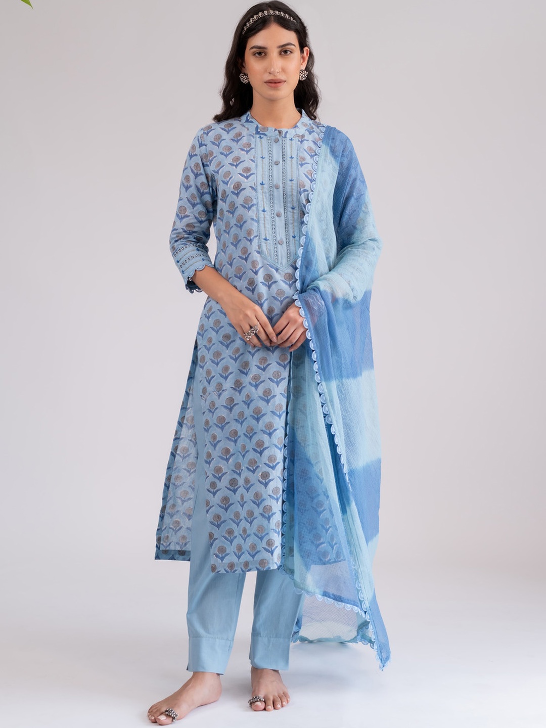

Prakriti Jaipur Ethnic Motifs Printed Band Collar Kurta, Blue