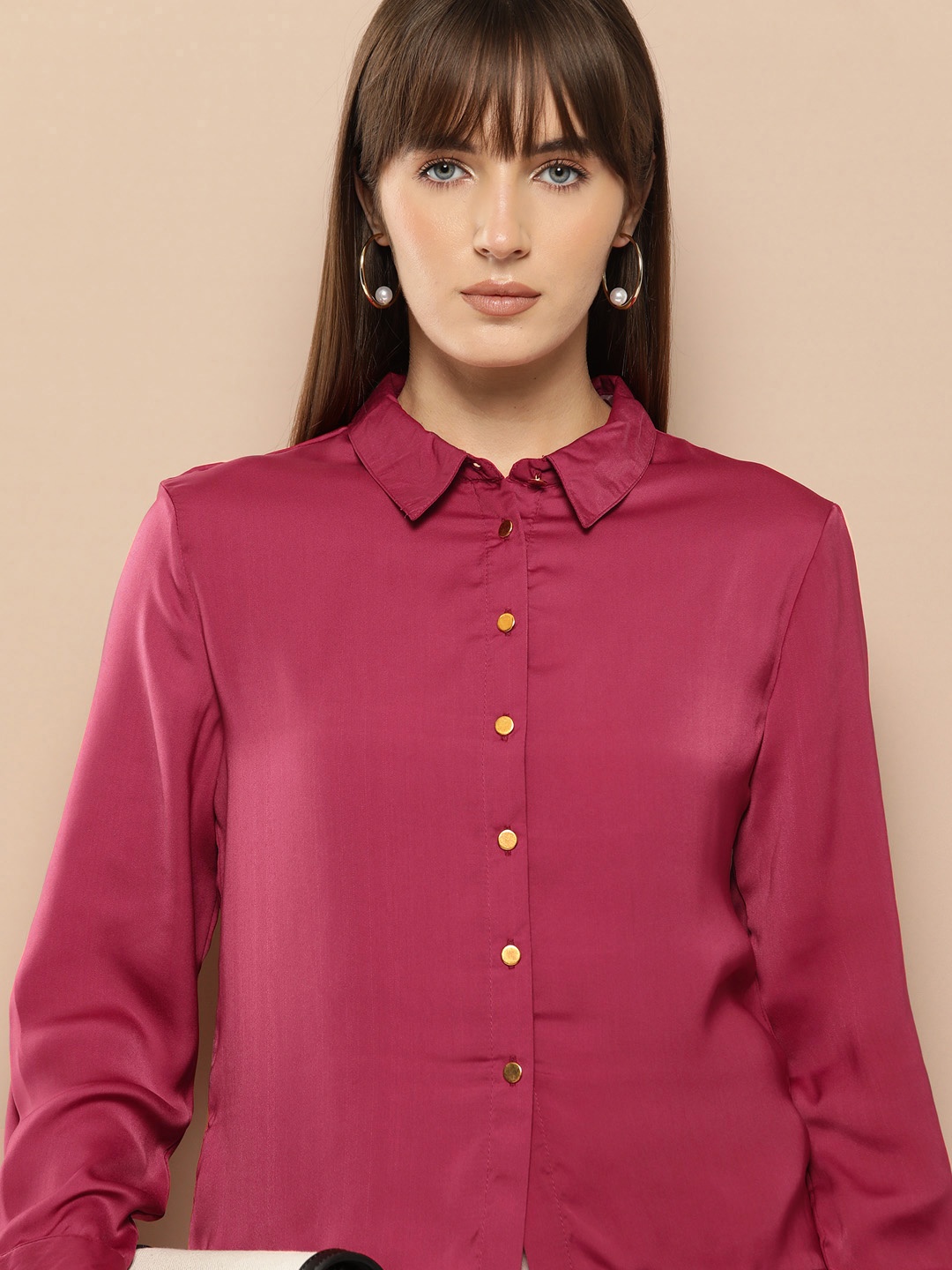 

Chemistry Solid Satin Finish Casual Shirt, Maroon