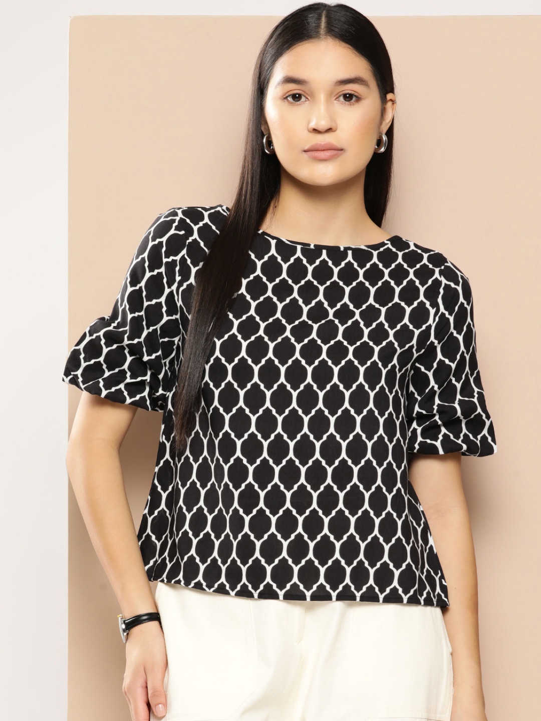 

Chemistry Ethnic Print Puff Sleeve Top, Black