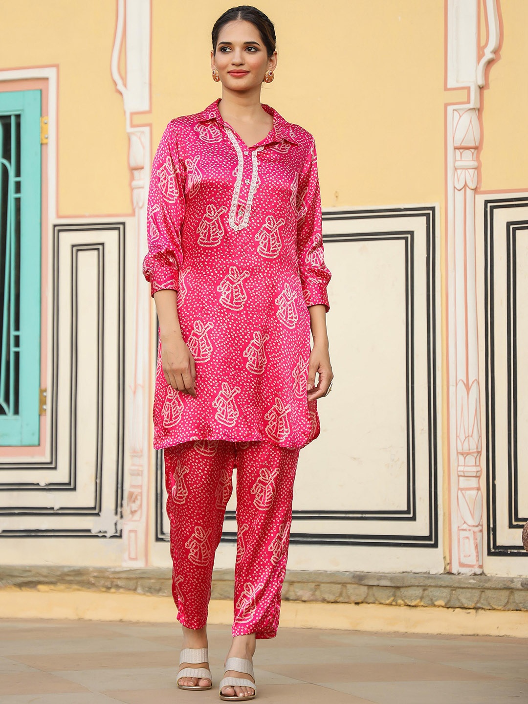 

SCAKHI Printed Shirt Collar Neck Tunic With Flared Trouser Co-Ords, Pink