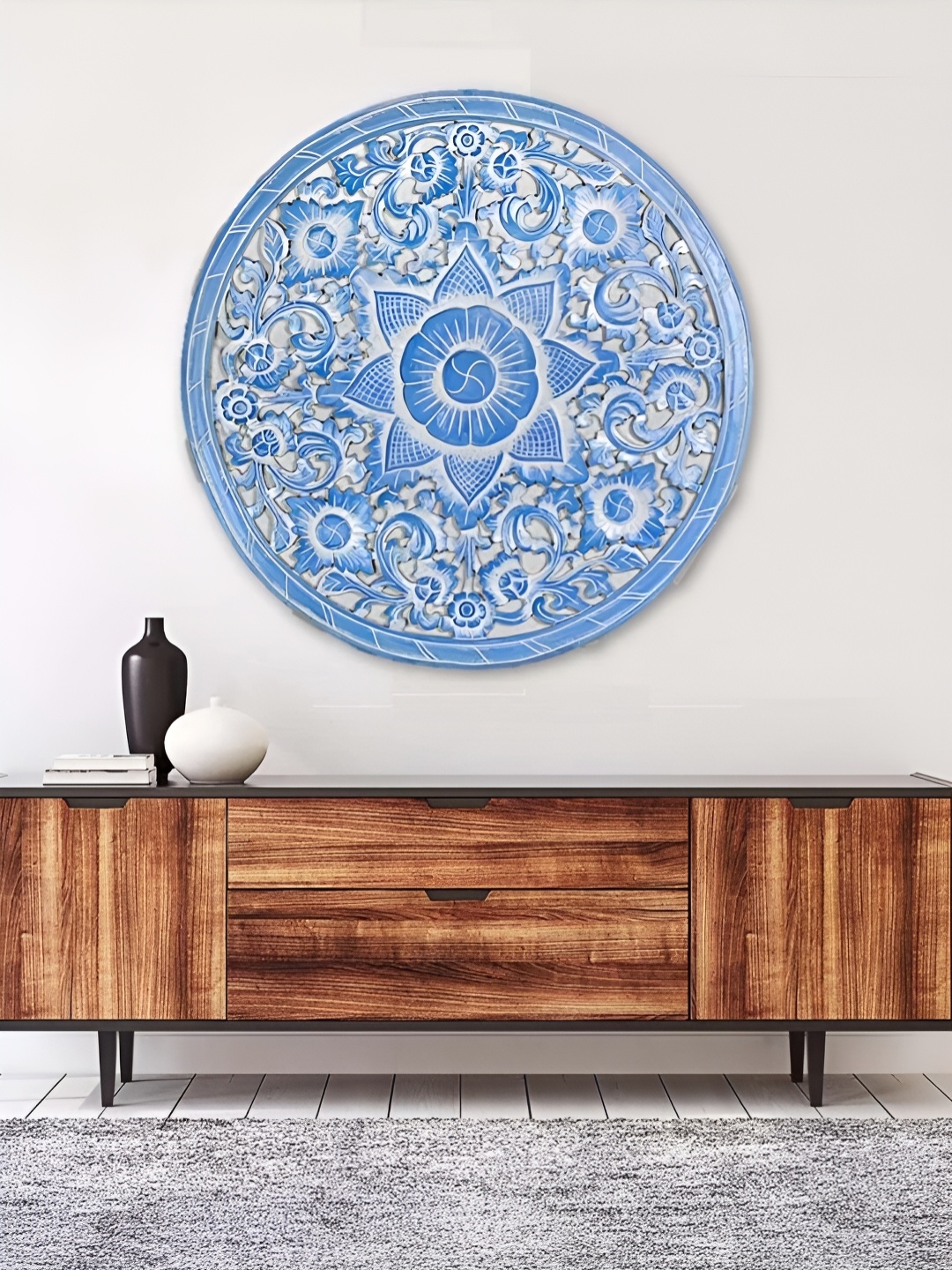

Duadecor Blue & White Floral Textured Wooden Wall Decor