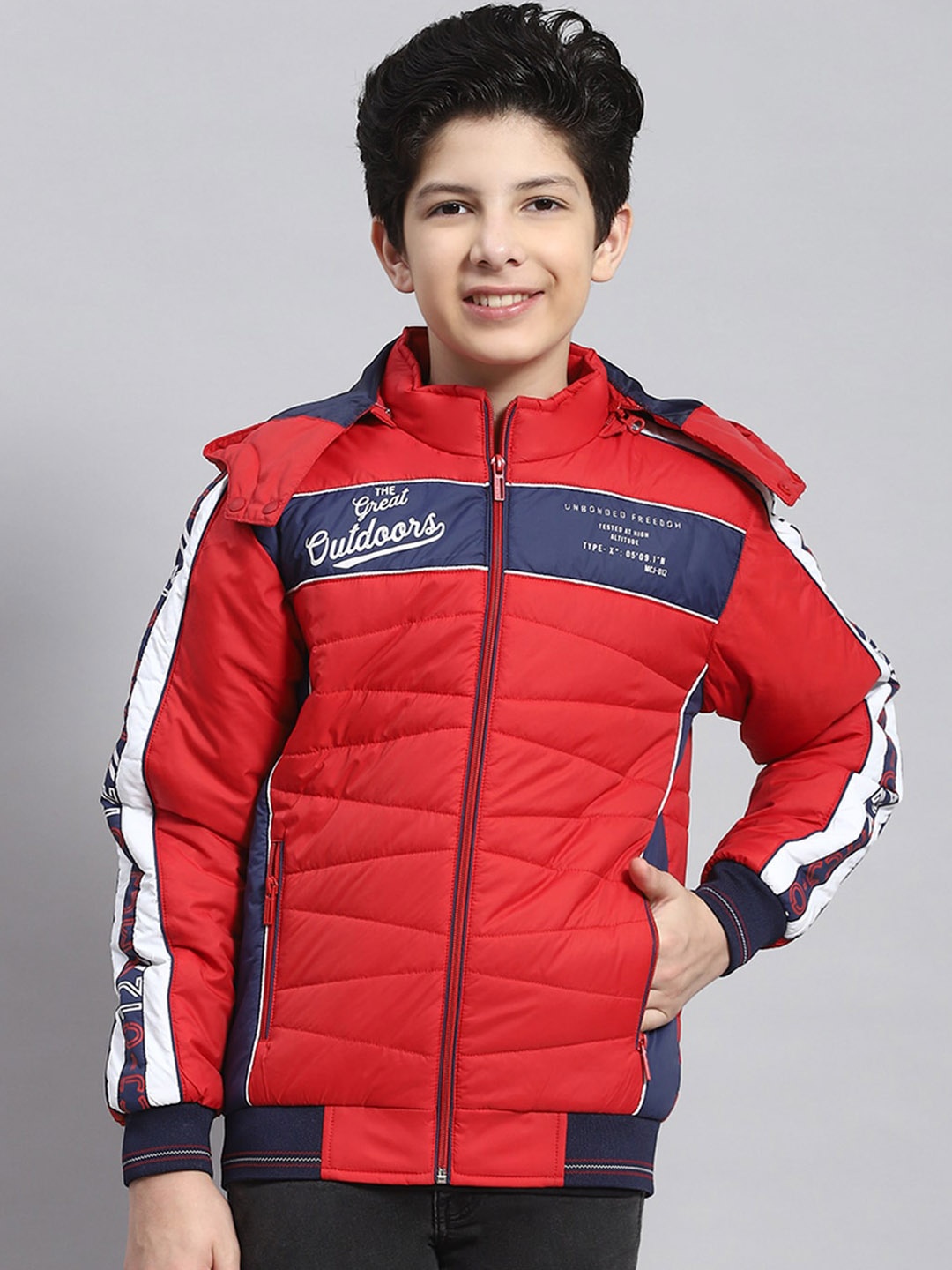 

Monte Carlo Boys Colourblocked Hooded Lightweight Padded Jacket, Red