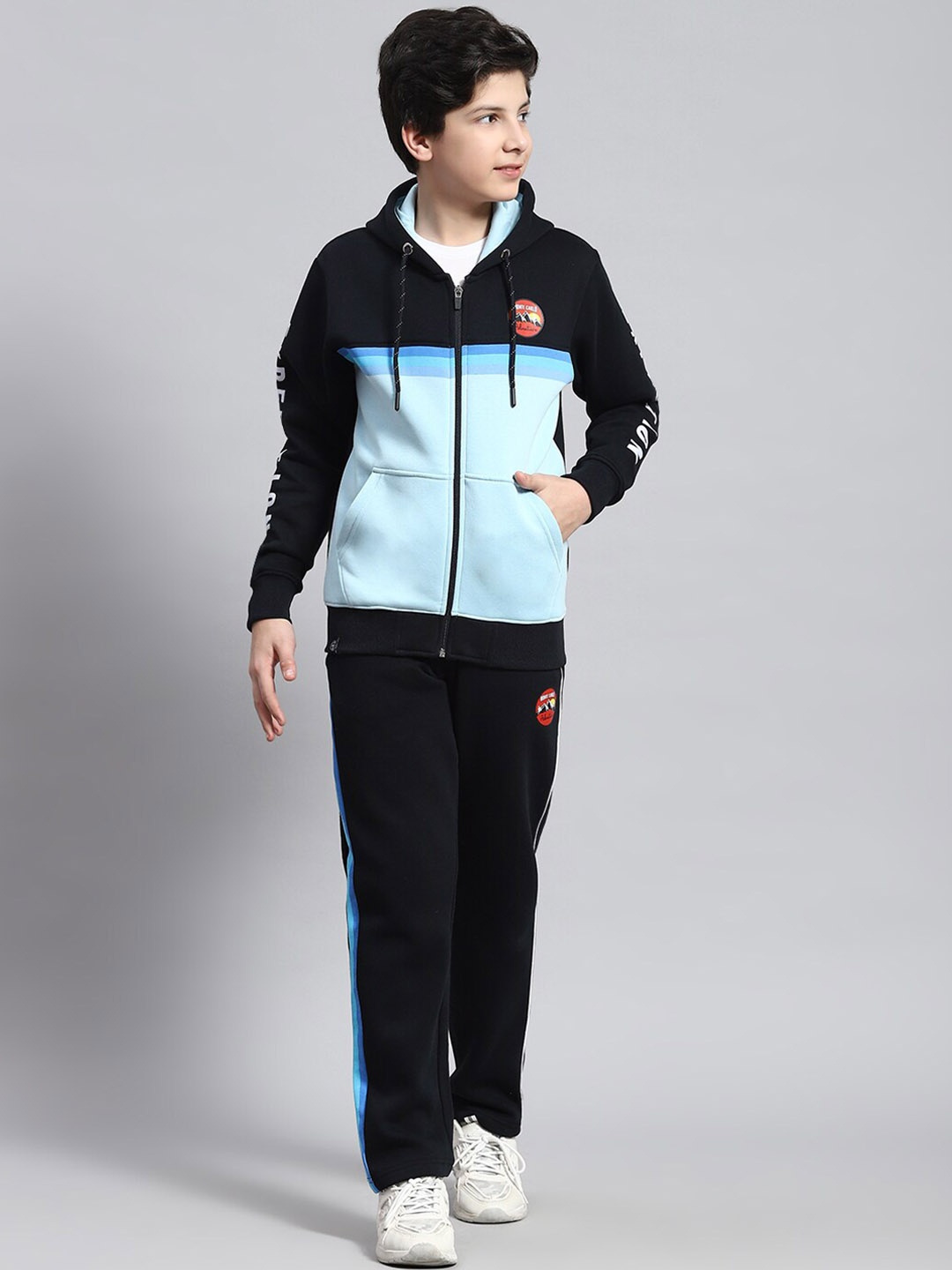 

Monte Carlo Boys Colourblocked Hooded Tracksuit, Navy blue