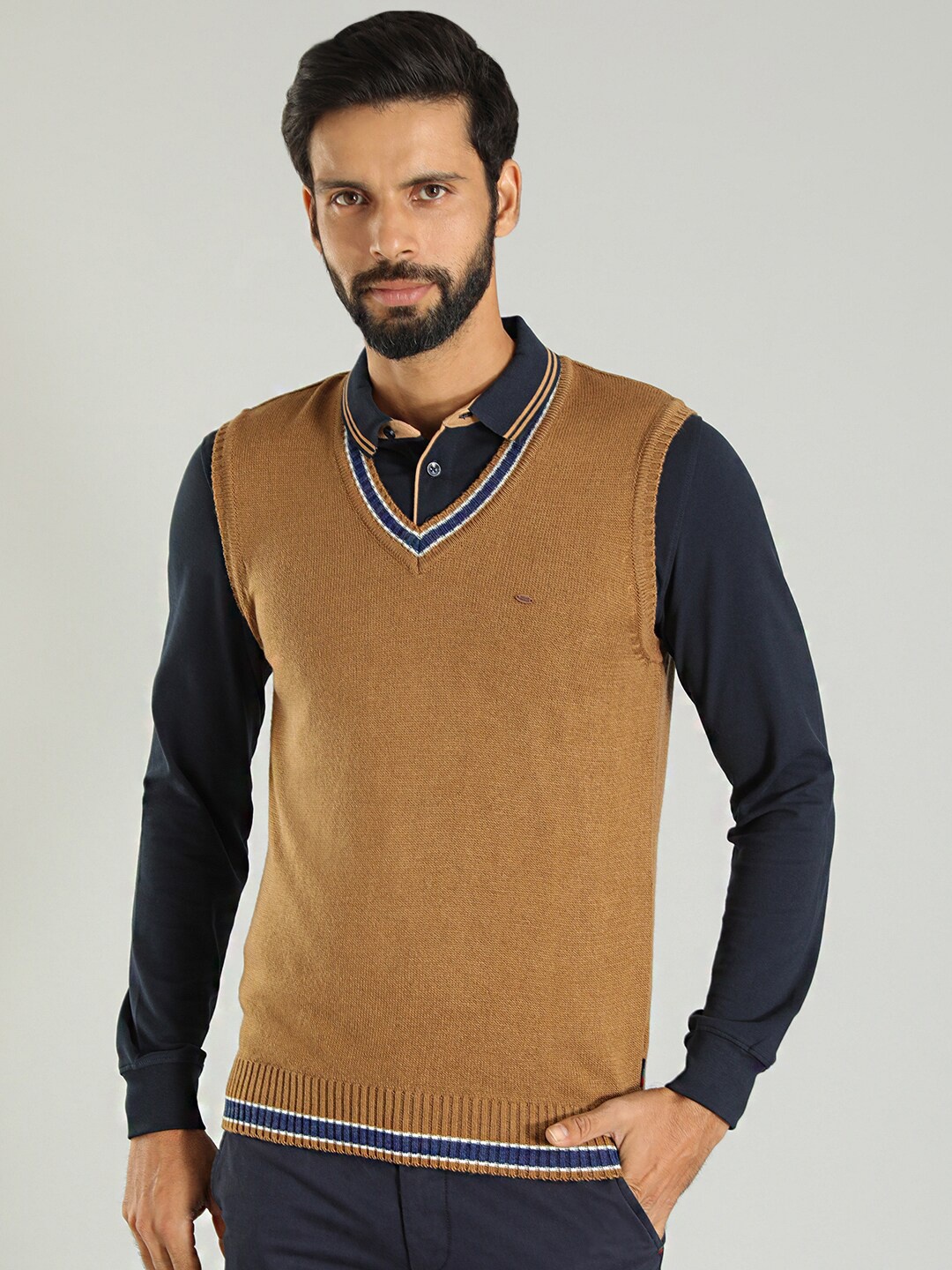 

Indian Terrain V-Neck Acrylic Sweater Vest, Brown