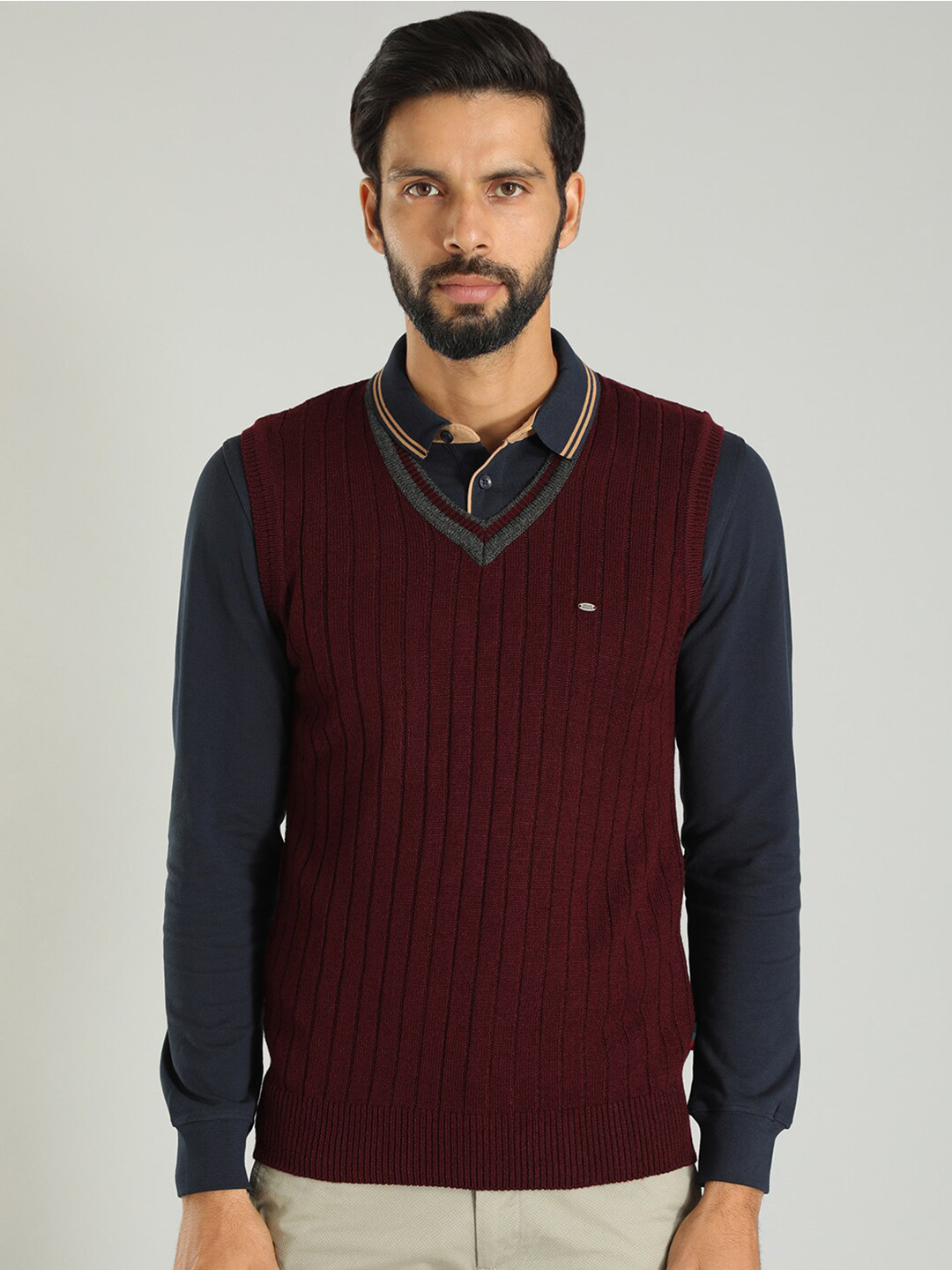 

Indian Terrain Ribbed V-Neck Acrylic Sweater Vest, Maroon