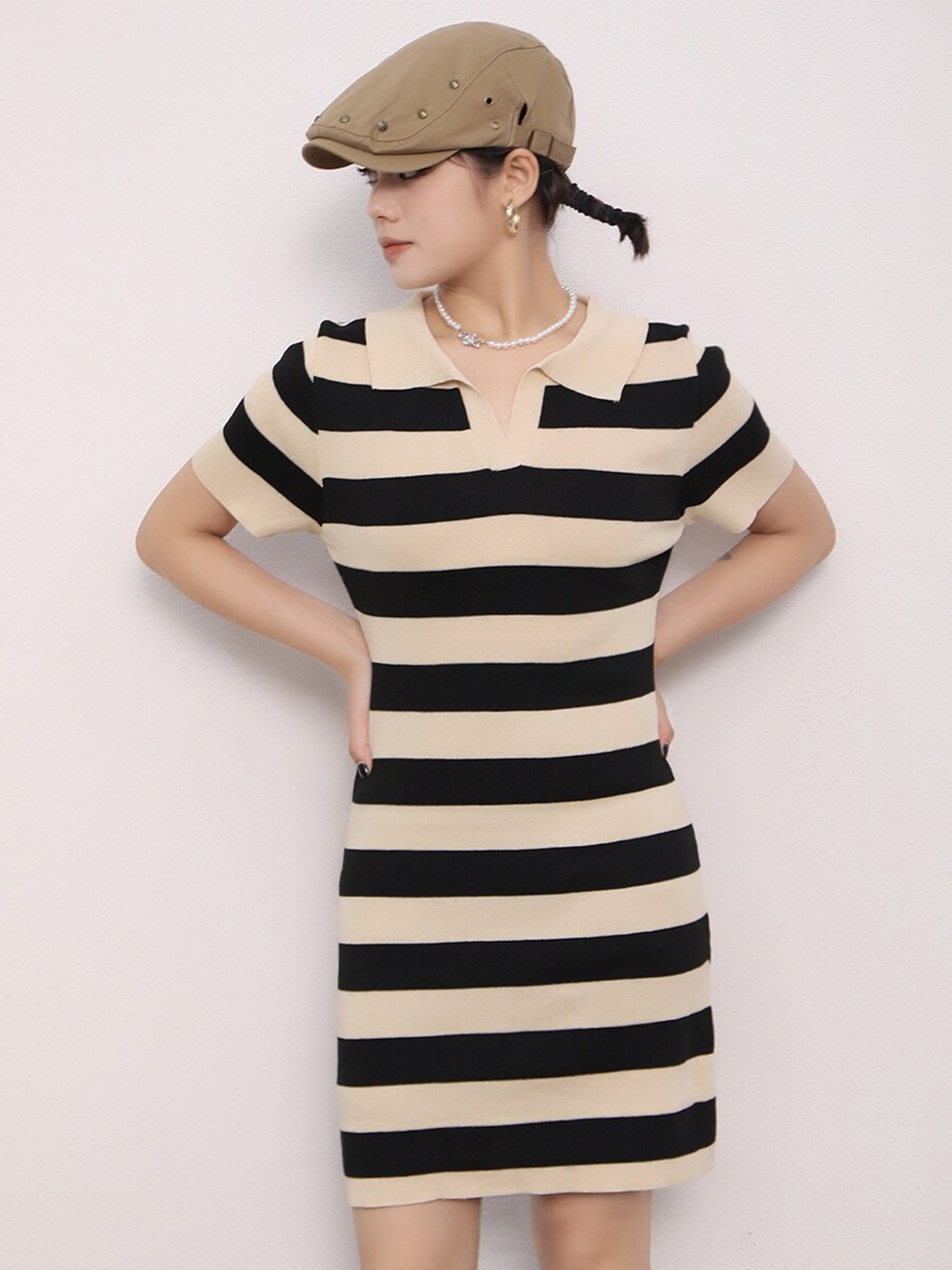 

StyleCast Cream-Coloured Striped Longline Top