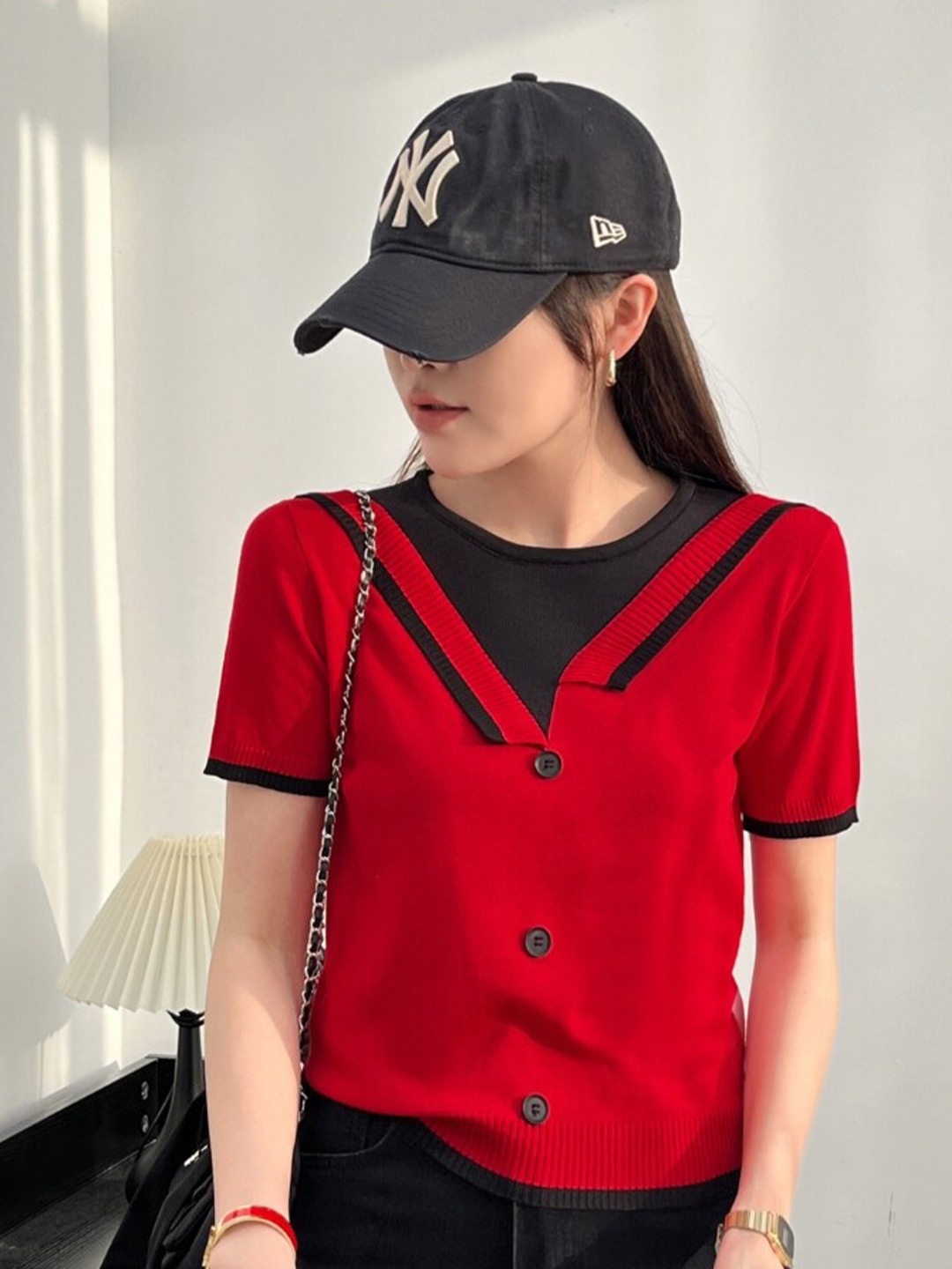 

StyleCast Red Round Neck Short Sleeves Top