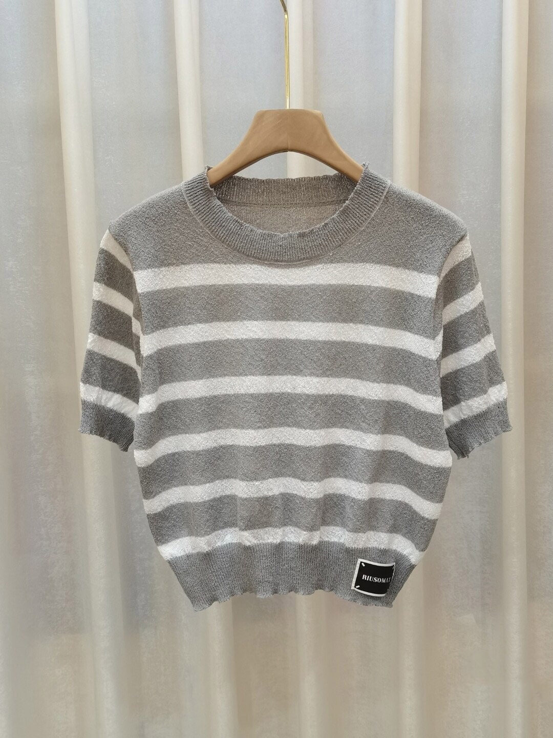 

StyleCast Grey Horizontal Striped Round Neck Top