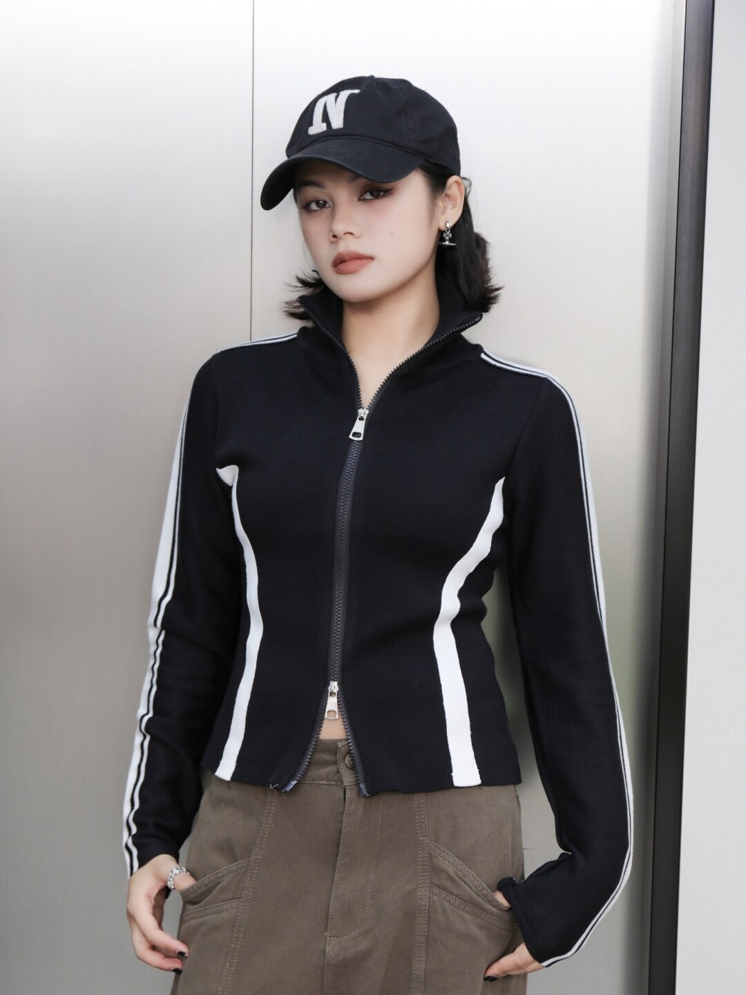 

StyleCast Girls Black Striped Shirt Collar Fitted Top