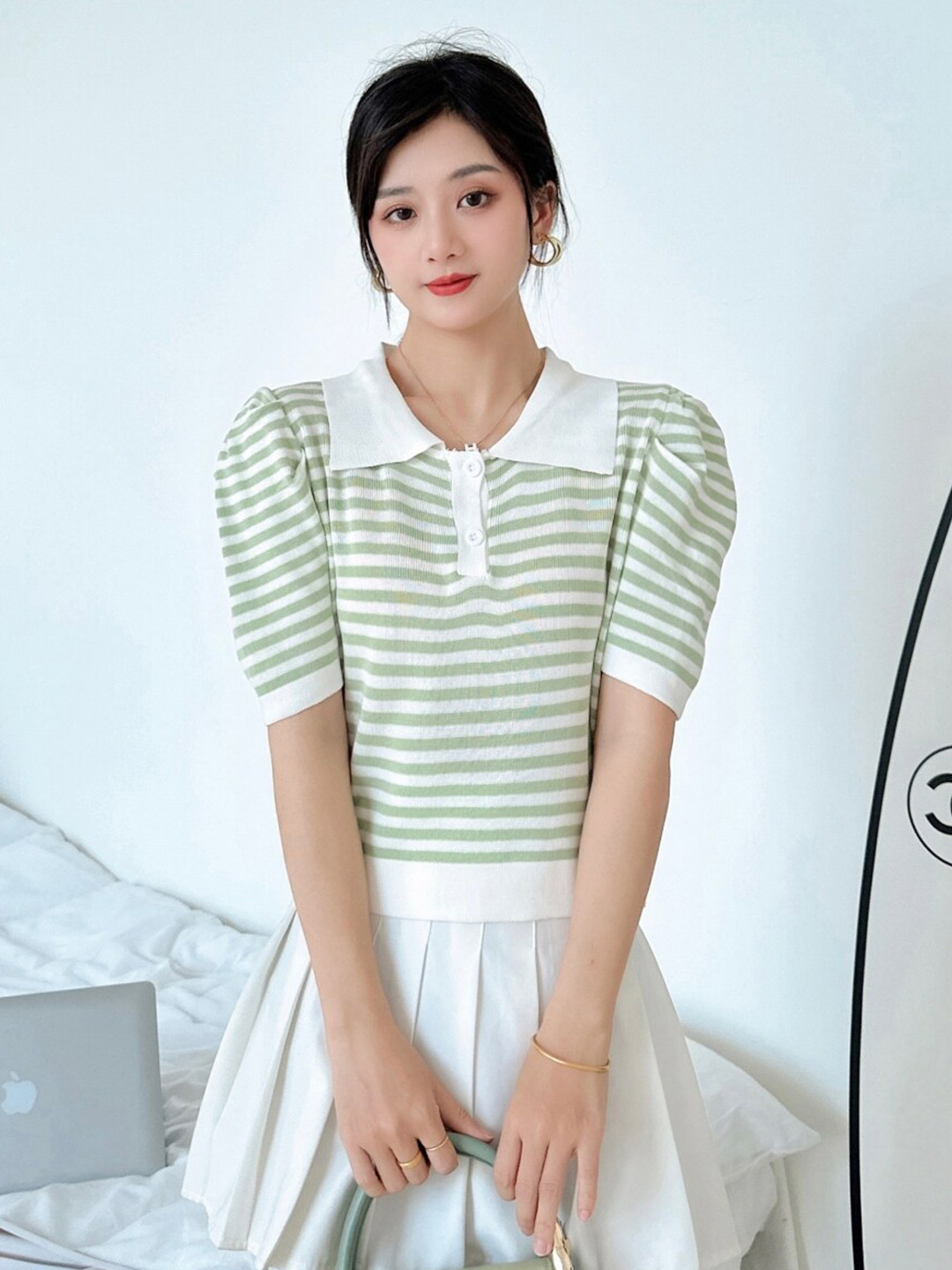 

StyleCast Girls Green Horizontal Striped Puff Sleeves Top