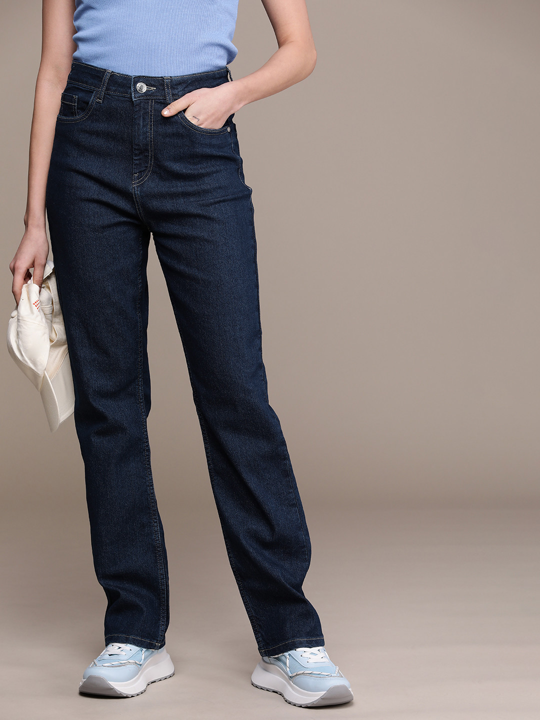 

The Roadster Life Co. Women Straight Fit High-Rise Stretchable Jeans, Blue