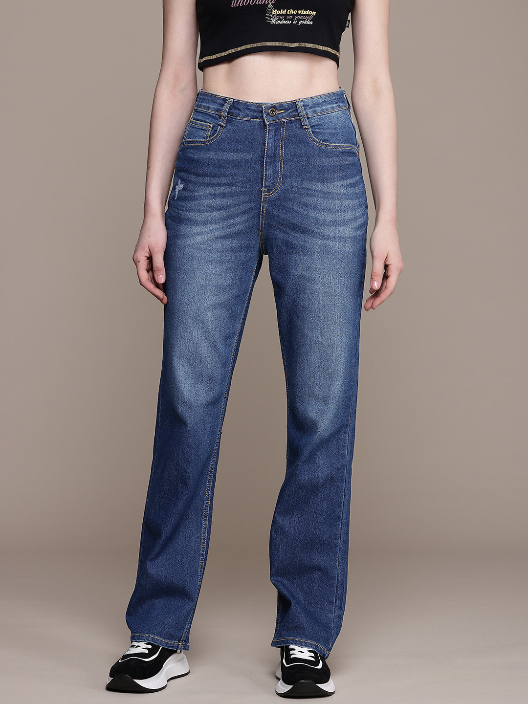 

The Roadster Life Co. Women Straight Fit High-Rise Light Fade Stretchable Jeans, Blue