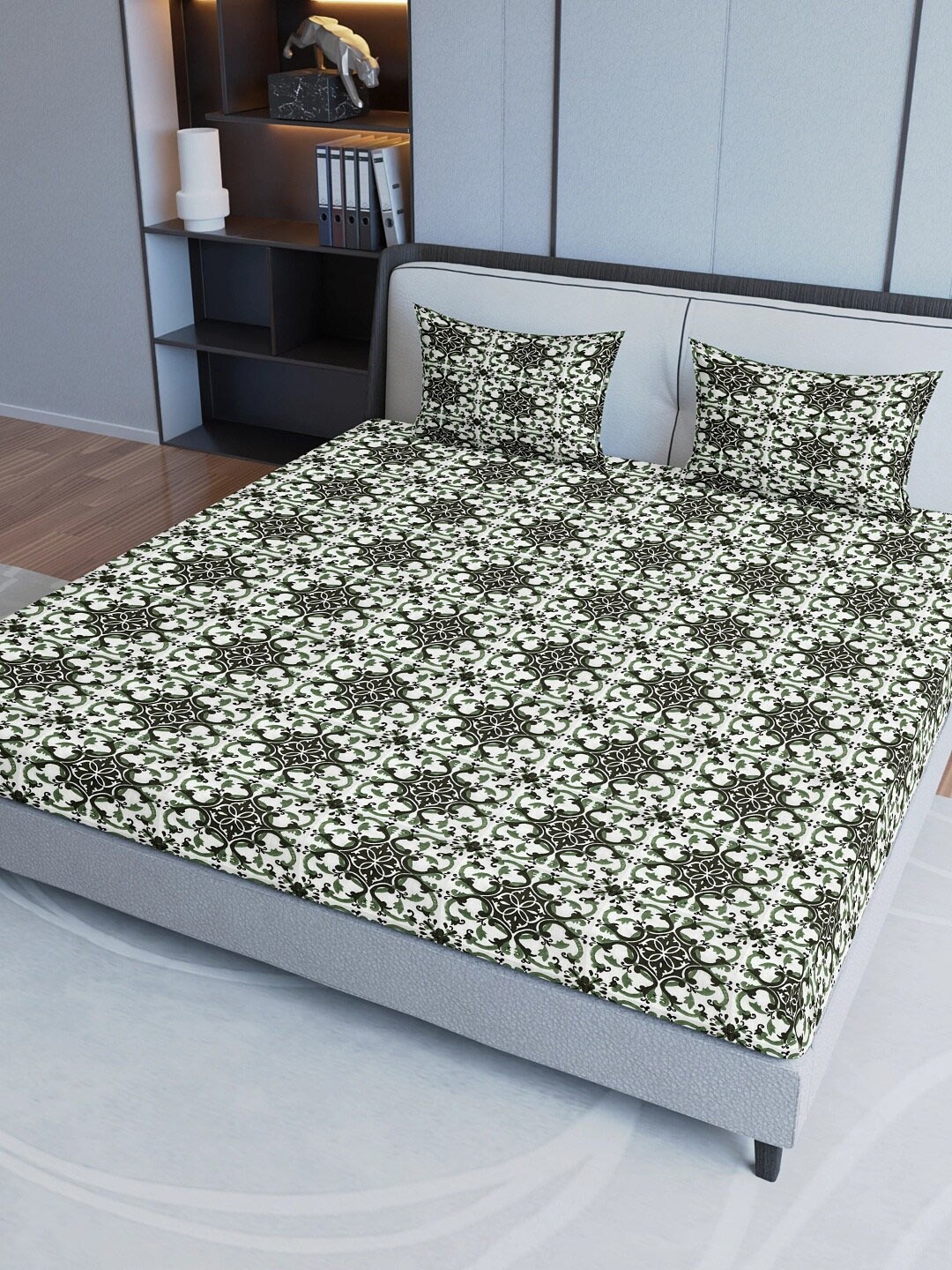 

Aura Grey & Beige Ethnic Motifs Cotton 200 TC King Bedsheet with 2 Pillow Covers