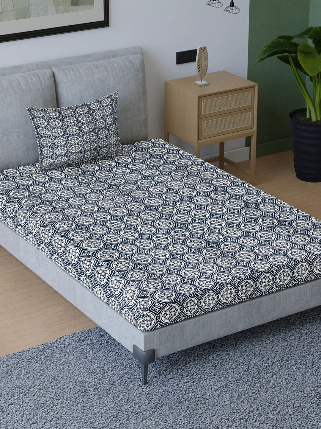 

Aura Blue Ethnic Motifs Pure Cotton 200 TC Single Bedsheet with 1 Pillow Cover