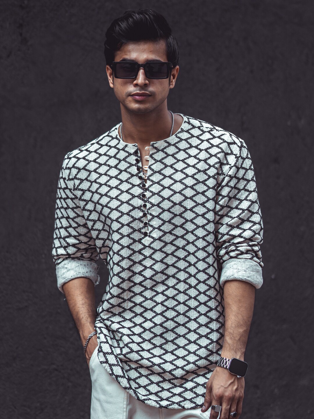

Powerlook India Slim Geometric Self Designed Pure Cotton Shirt, Blue