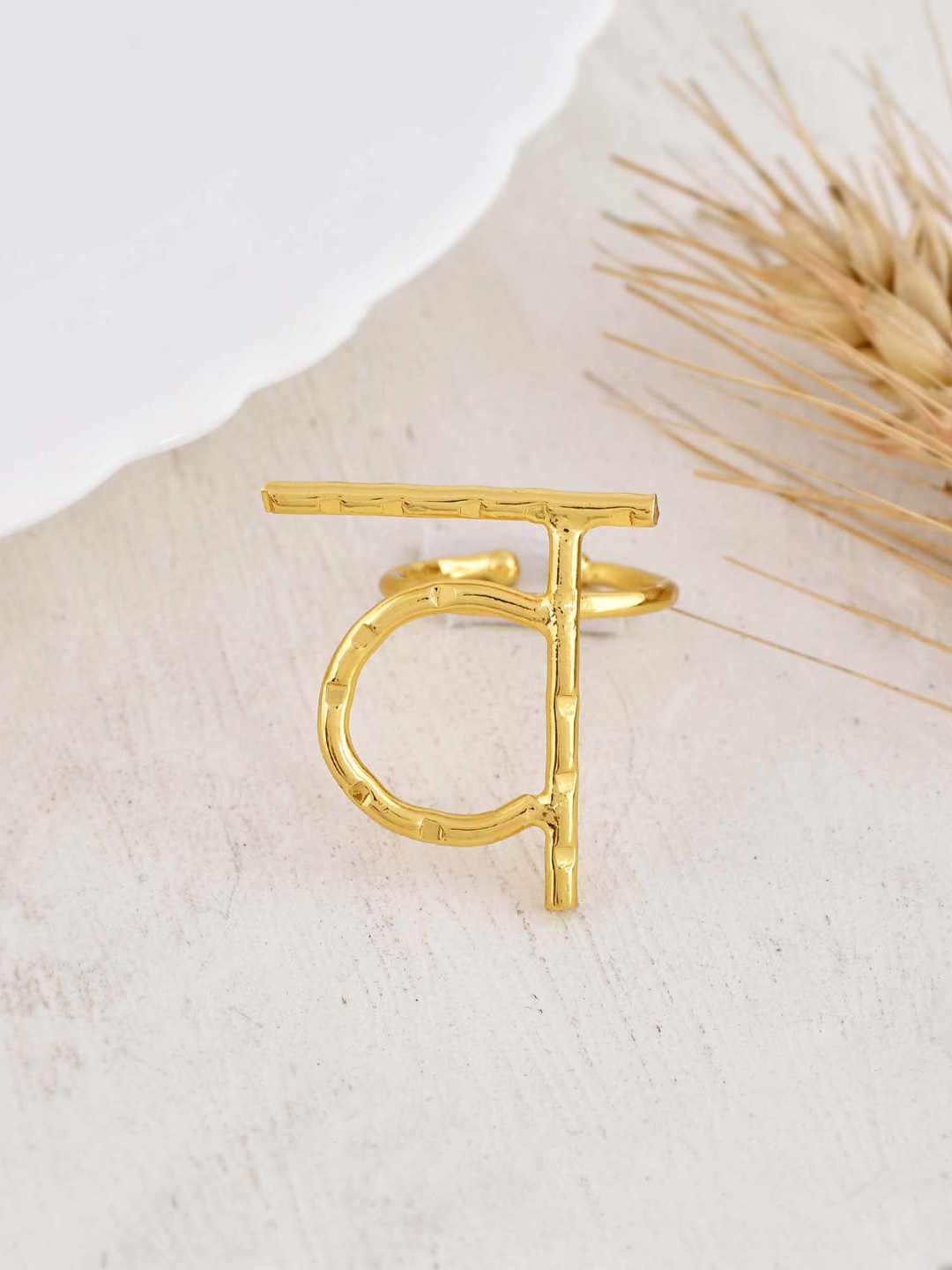 

ZURII 18KT Gold-Plated Adjustable Finger Ring