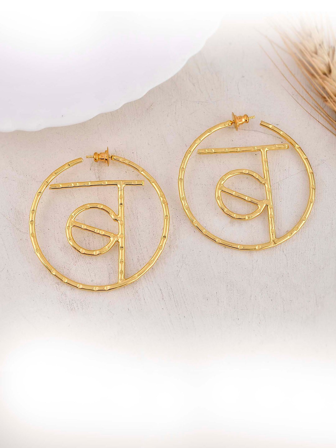 

ZURII 18KT Gold Plated Hoop Earrings