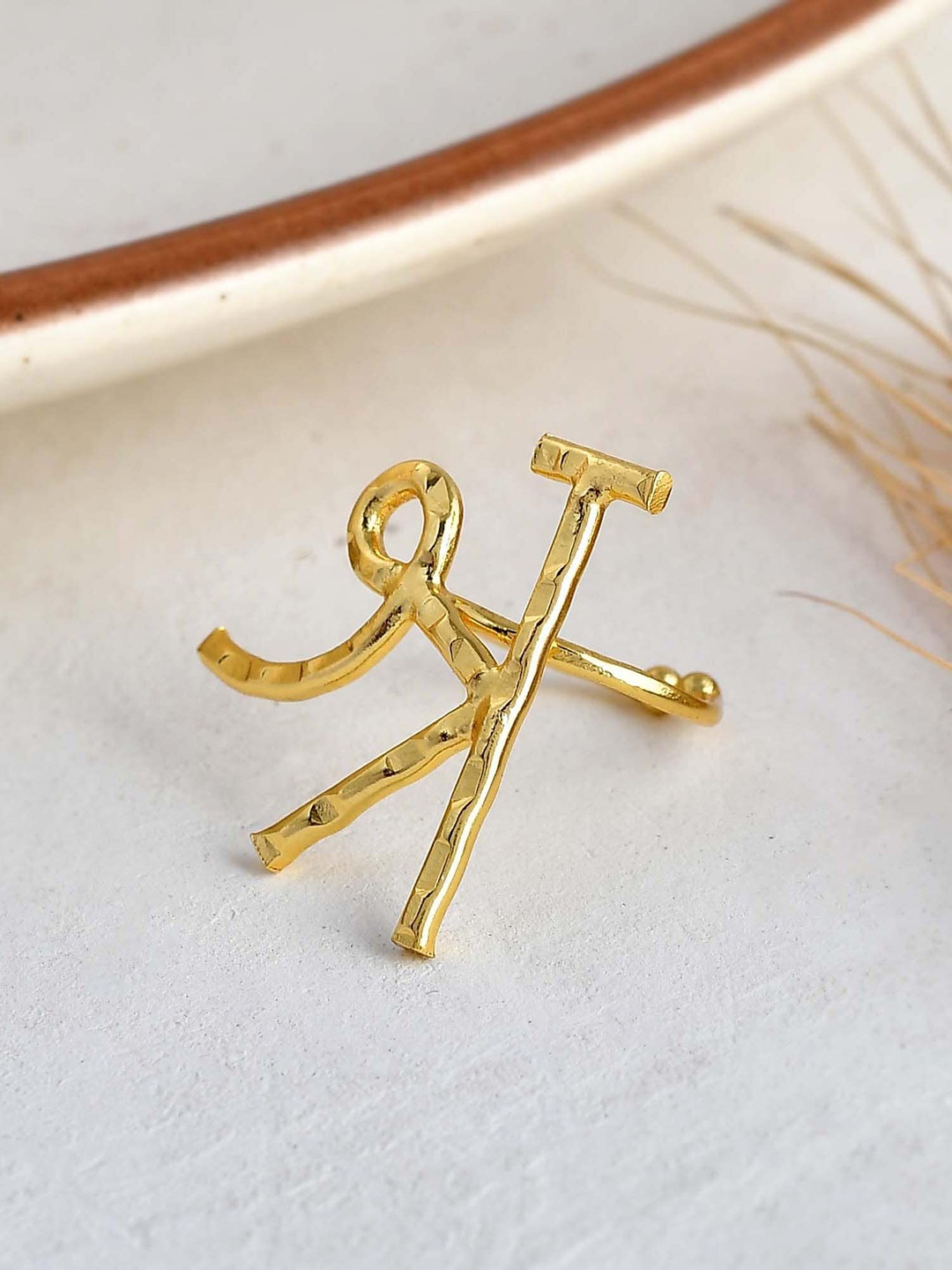 

ZURII 18KT Gold-Plated Adjustable Finger Ring