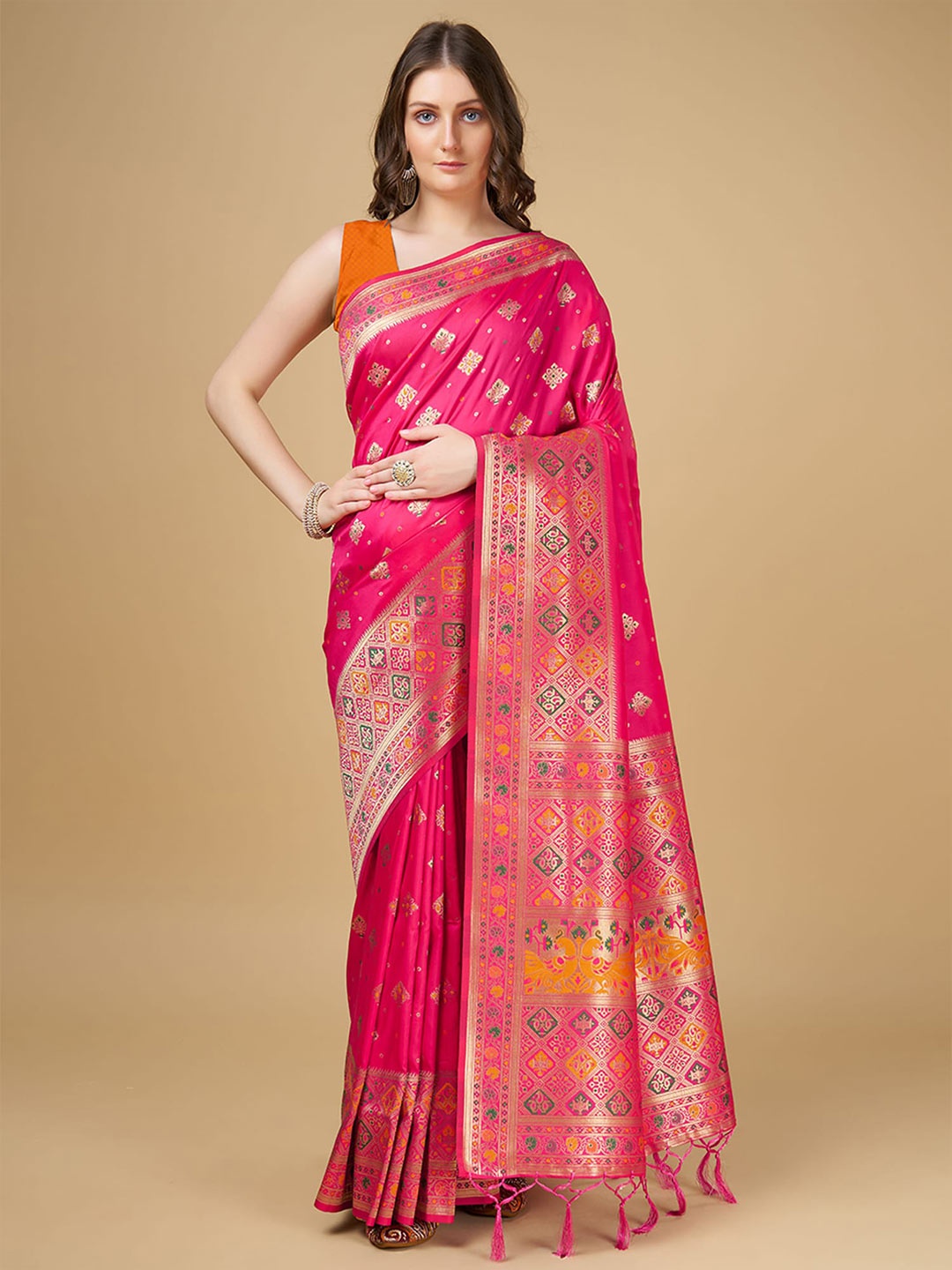 

RAJ DHARMA SILK Woven Design Litchi Silk Patola Saree, Pink