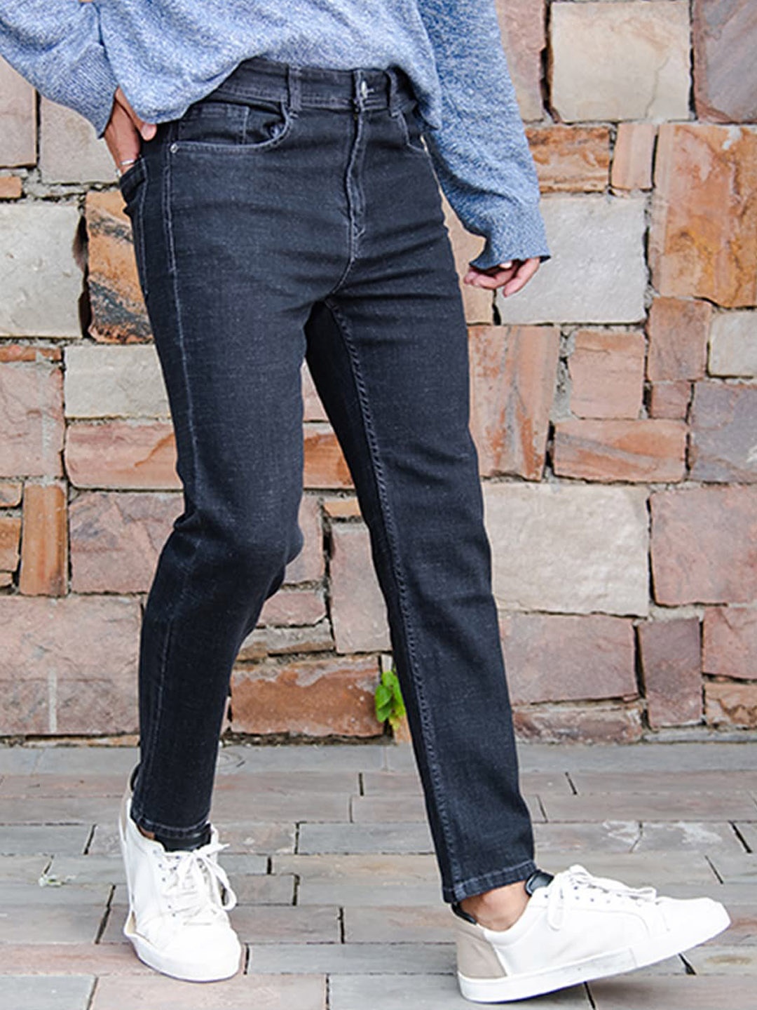 

Tistabene Men Black Comfort Slim Fit Clean Look Stretchable Jeans