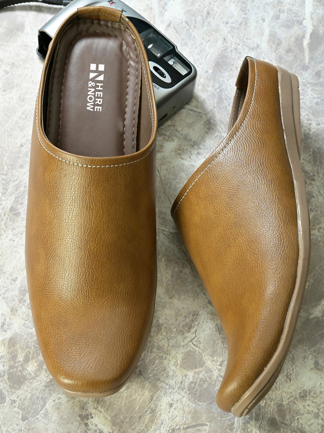 

HERE&NOW Men Tan Brown Textured Comfort Sandals