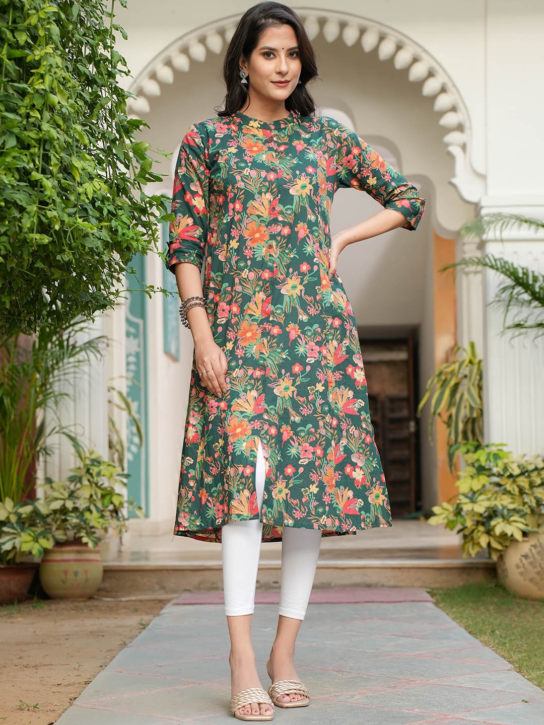 Vbuyz Floral Printed A-Line Cotton Kurta, Green
