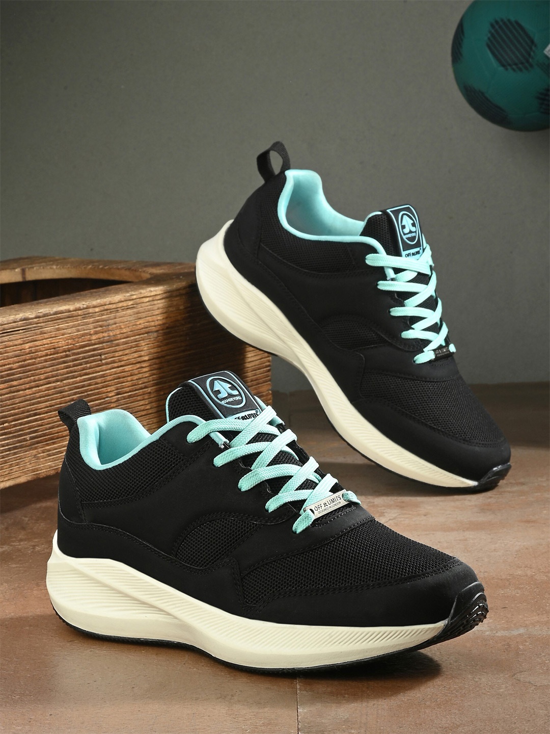 

OFF LIMITS Women Mesh Running Shoes, Black