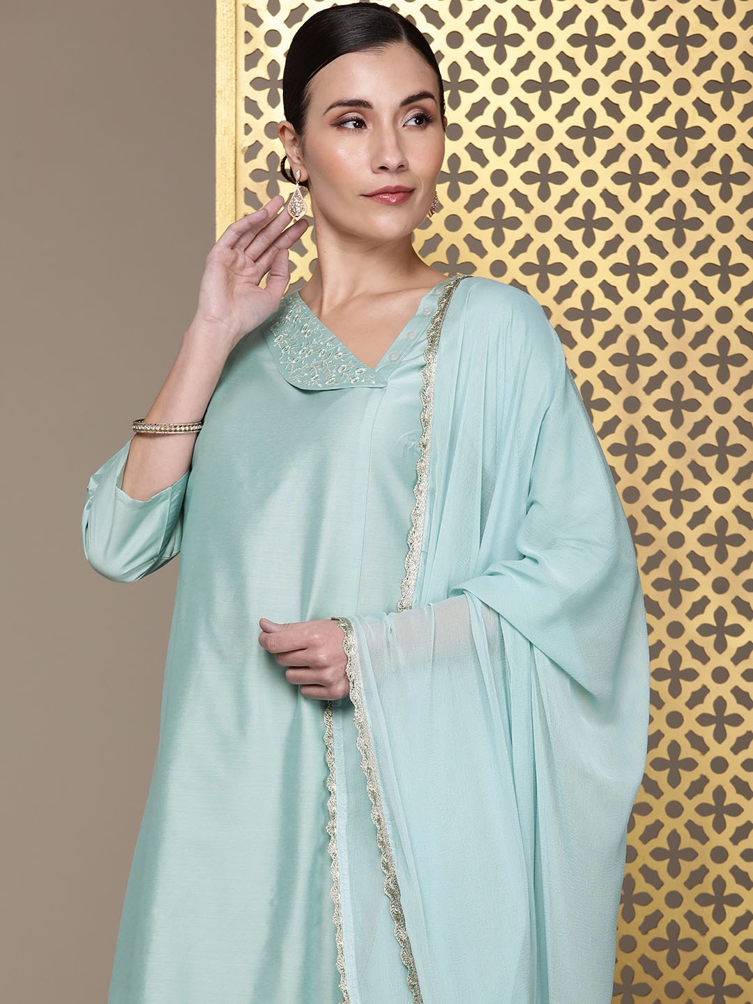 

House of Pataudi Women Jashn Zari Work A-Line Kurta With Trousers & Dupatta, Sea green
