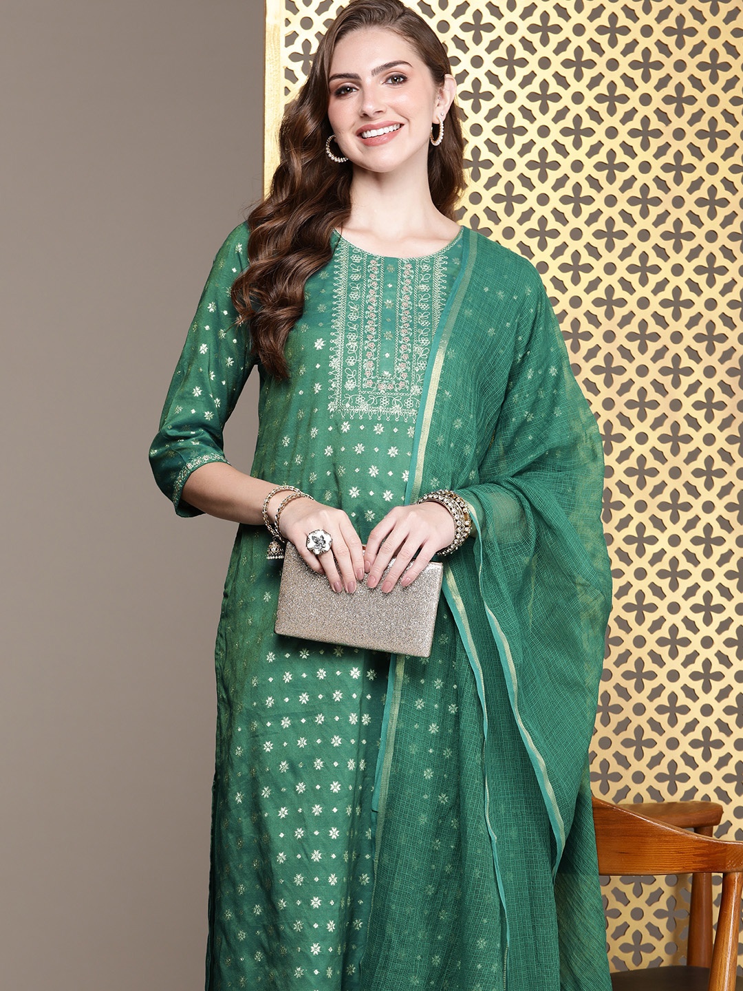 

House of Pataudi Women Jashn Ethnic Motifs Yoke Design Kurta with Salwar & Dupatta, Green