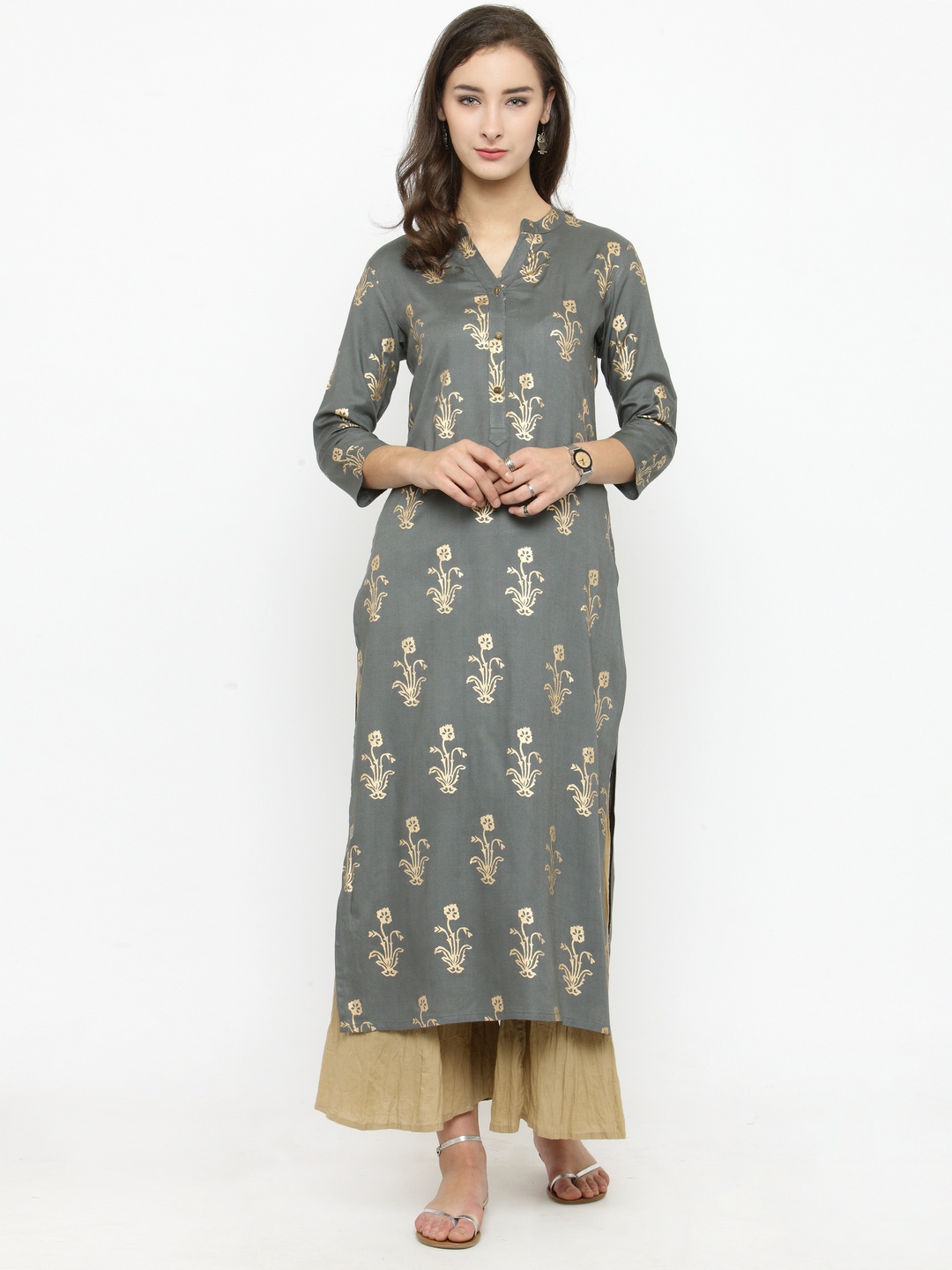 

Varanga Women Grey Printed Kurta with Palazzos
