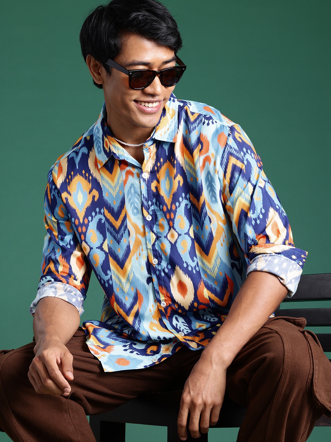 

Sangria Ethnic Motifs Printed Casual Shirt, Multi