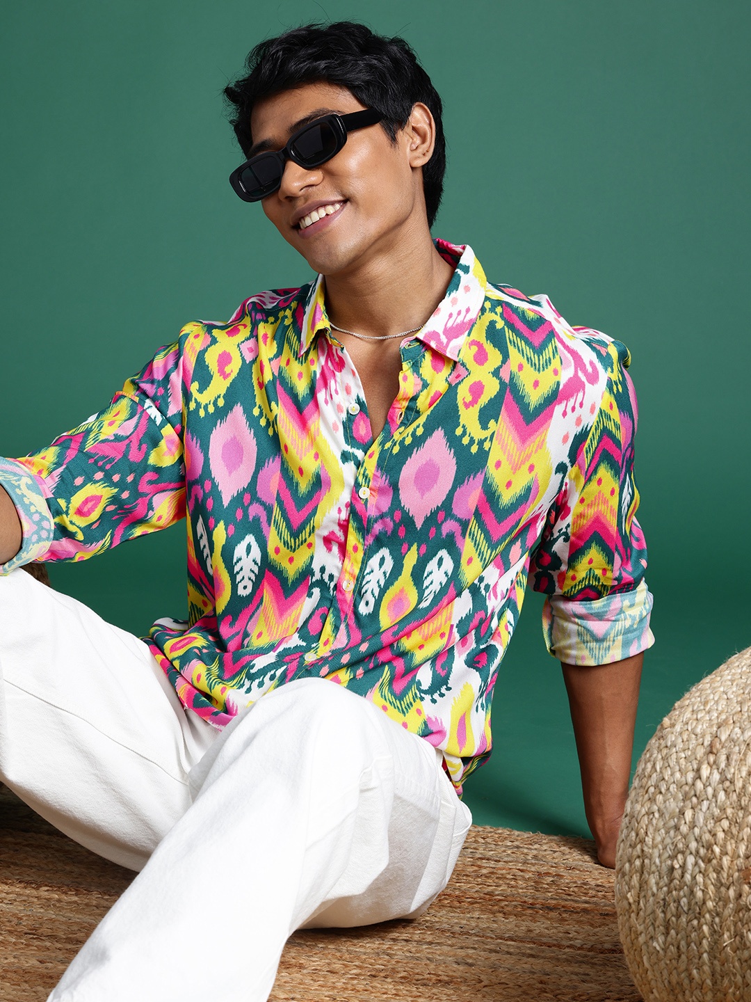 

Sangria Ethnic Motifs Printed Casual Shirt, Multi
