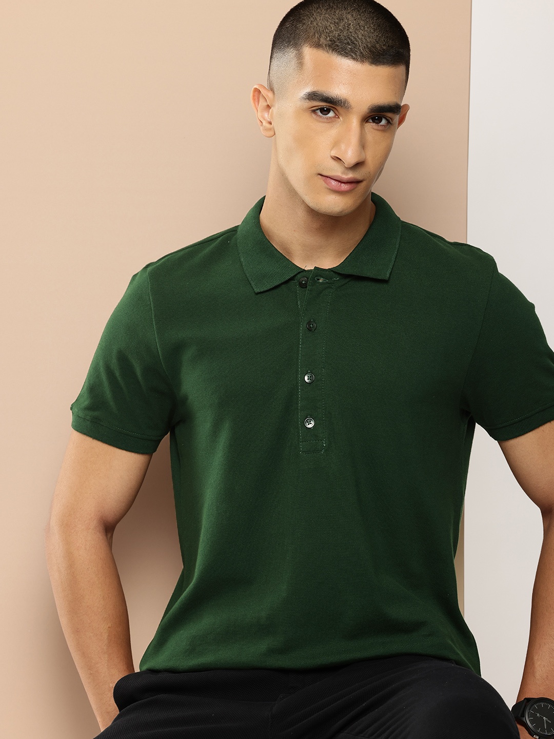 

INVICTUS Pure Cotton Solid Polo Collar Casual T-shirt, Green