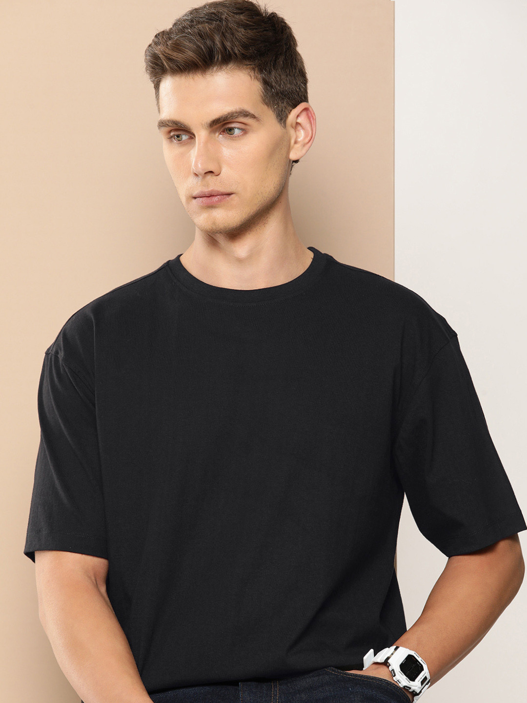 

INVICTUS Drop-Shoulder Sleeves Pure Cotton T-shirt, Black