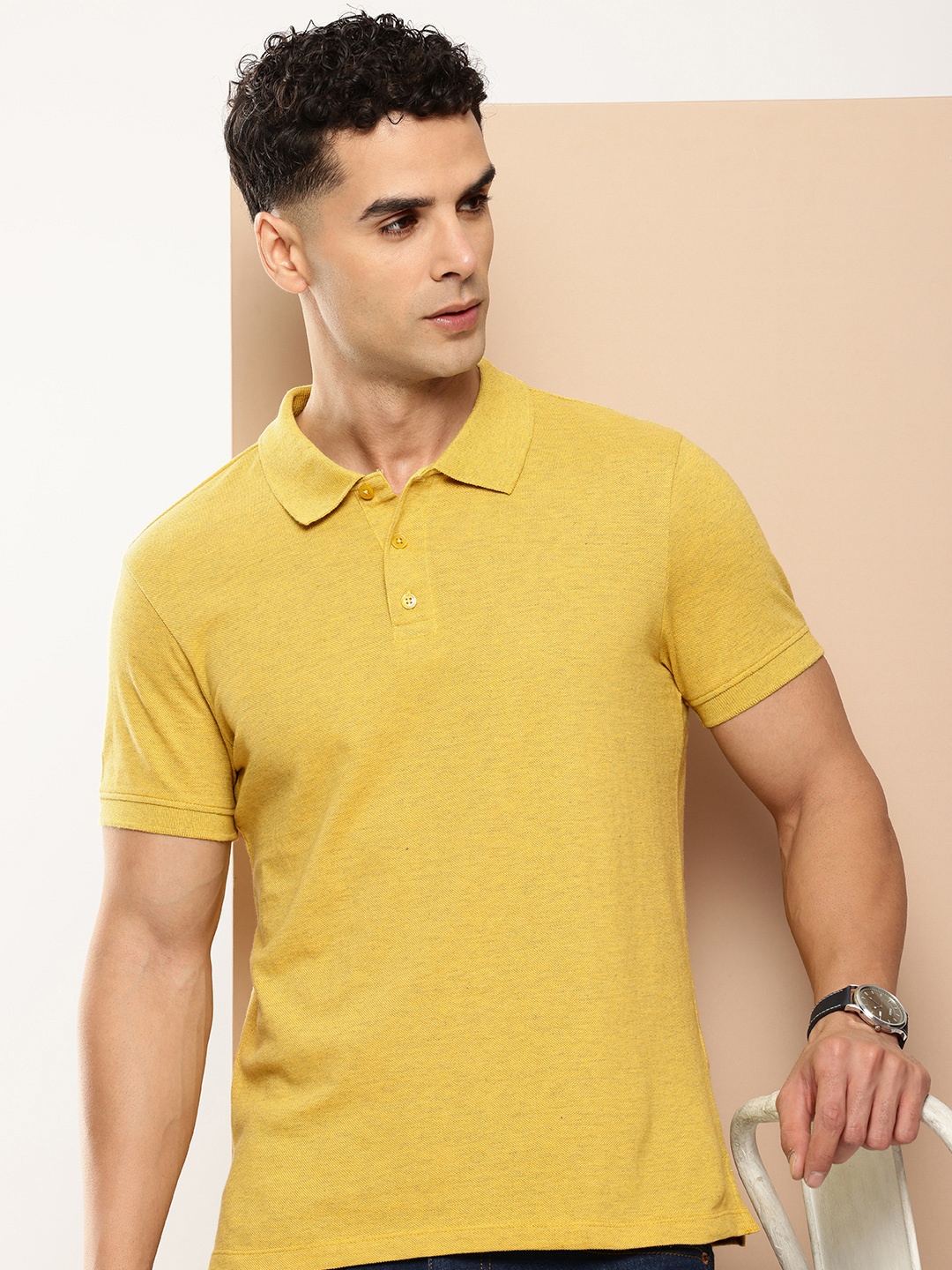 

INVICTUS Short Sleeves Polo Collar T-shirt, Mustard