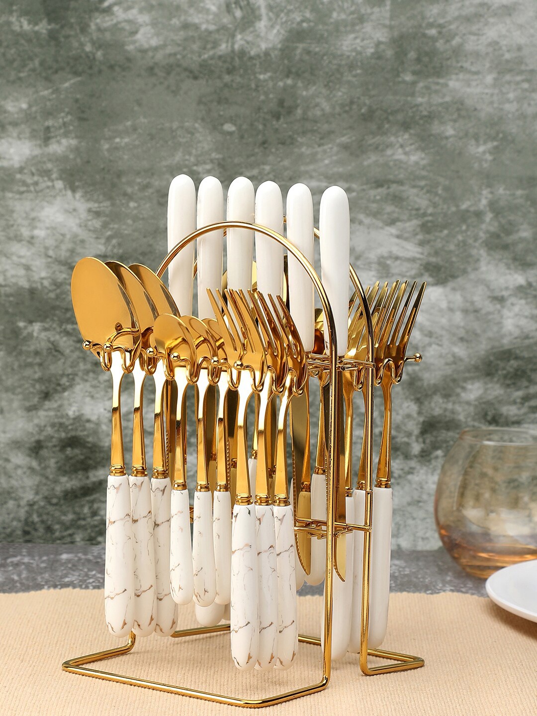 

Bonhomie White and GoldToned 4 Pieces Textured Cutlery Set, Gold