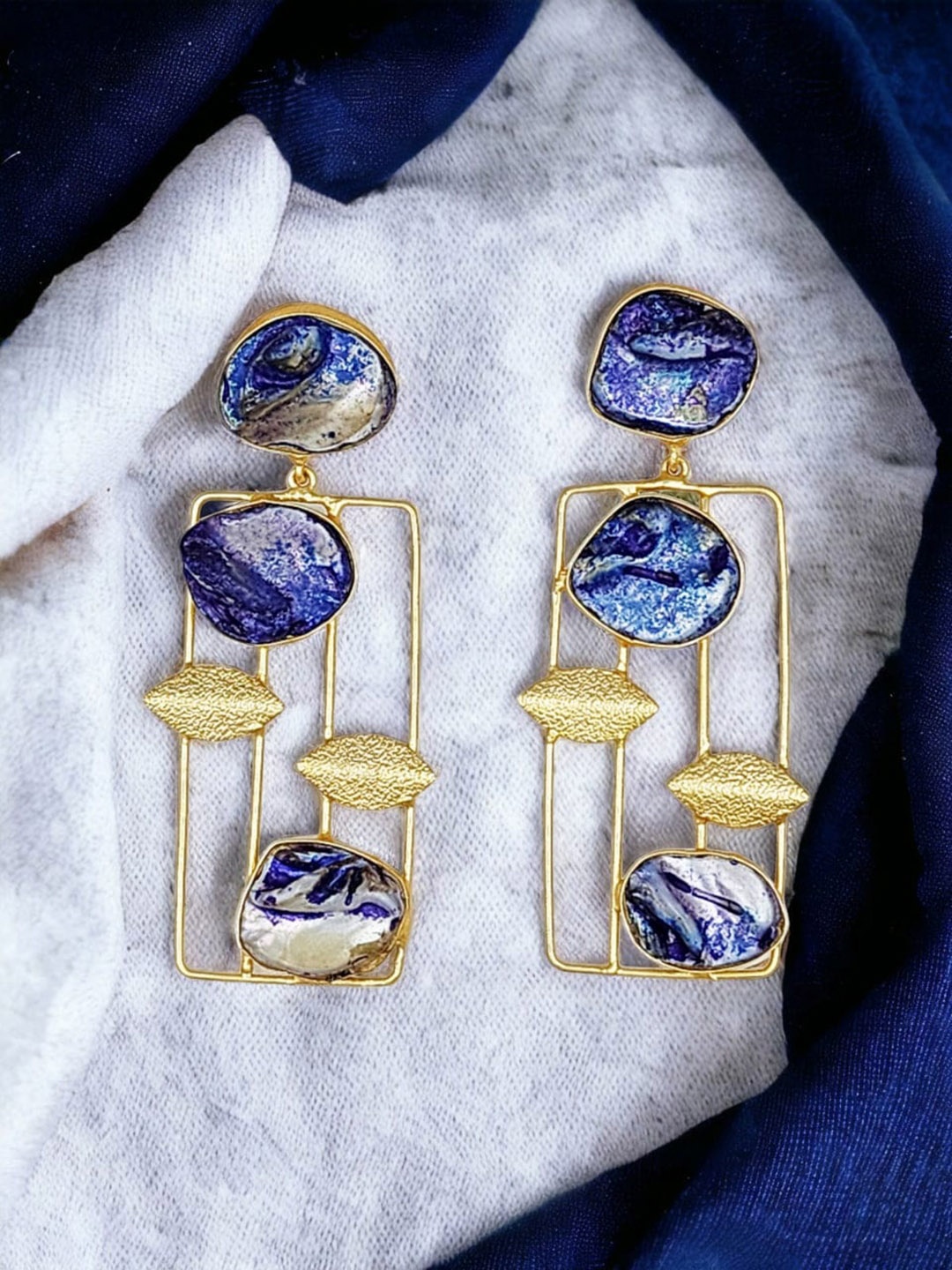 

DressBerry Gold-Plated Stone-Studded Contemporary Drop Earrings