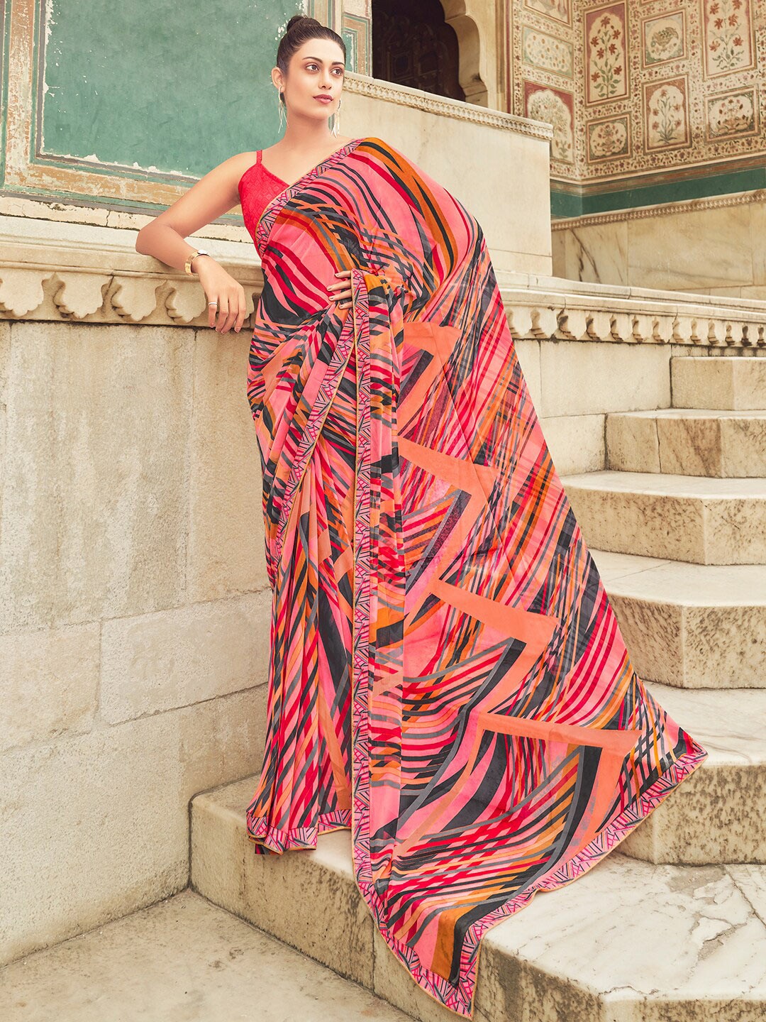 

SANSKAR Abstract Printed Pure Georgette Saree, Peach