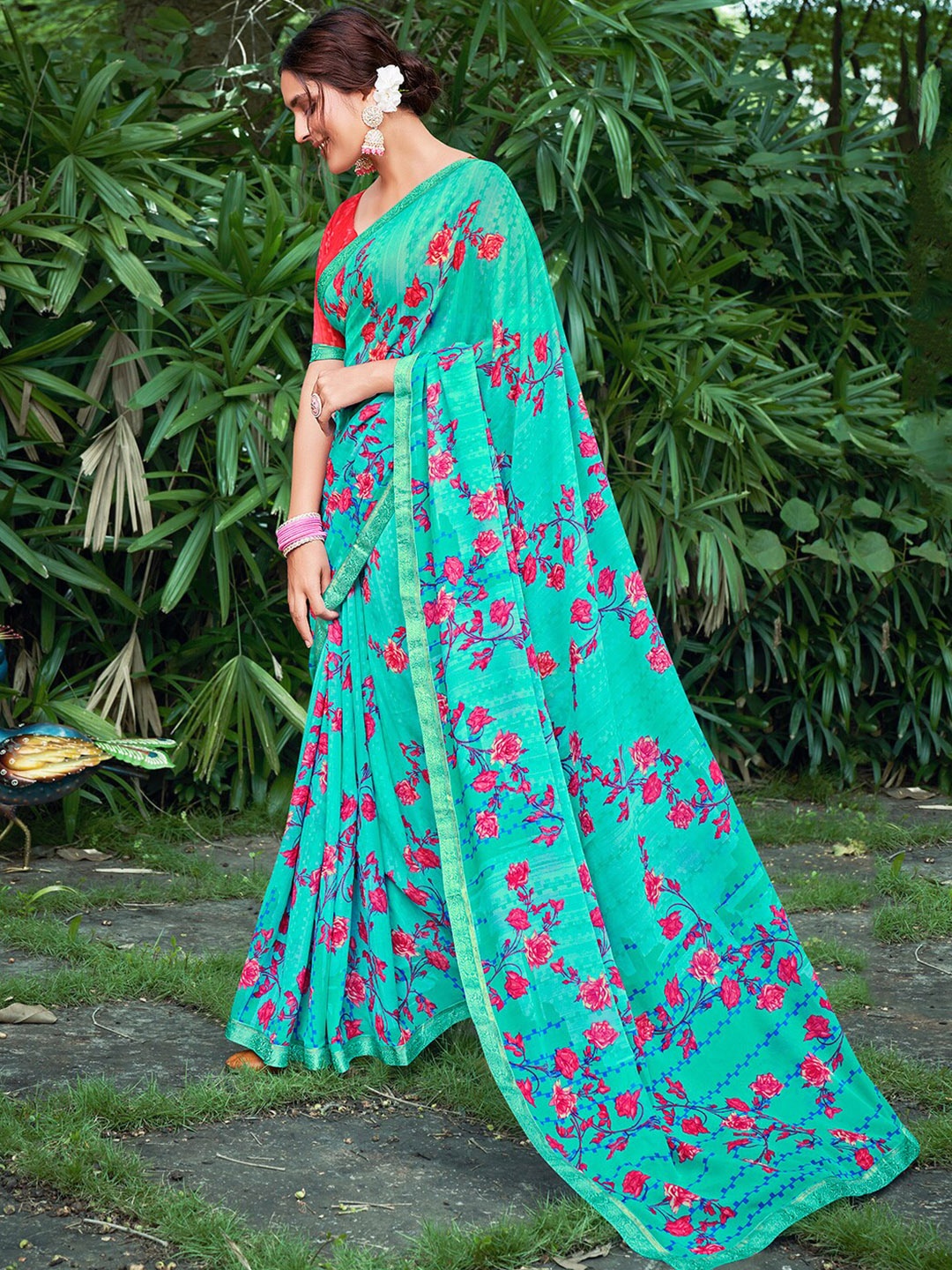 

SANSKAR Floral Printed Saree, Turquoise blue