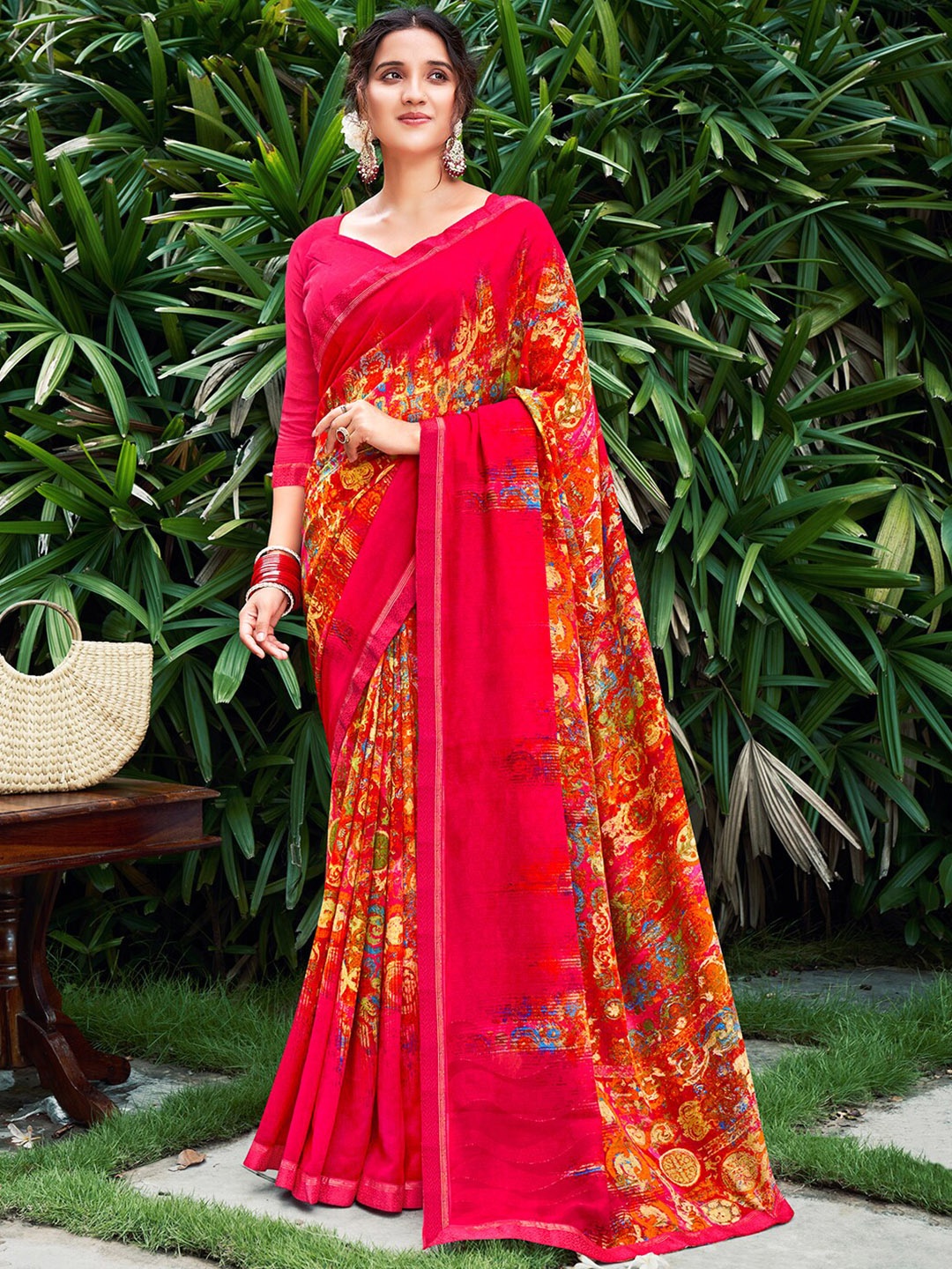

SANSKAR Floral Printed Zari Pure Georgette Saree, Pink