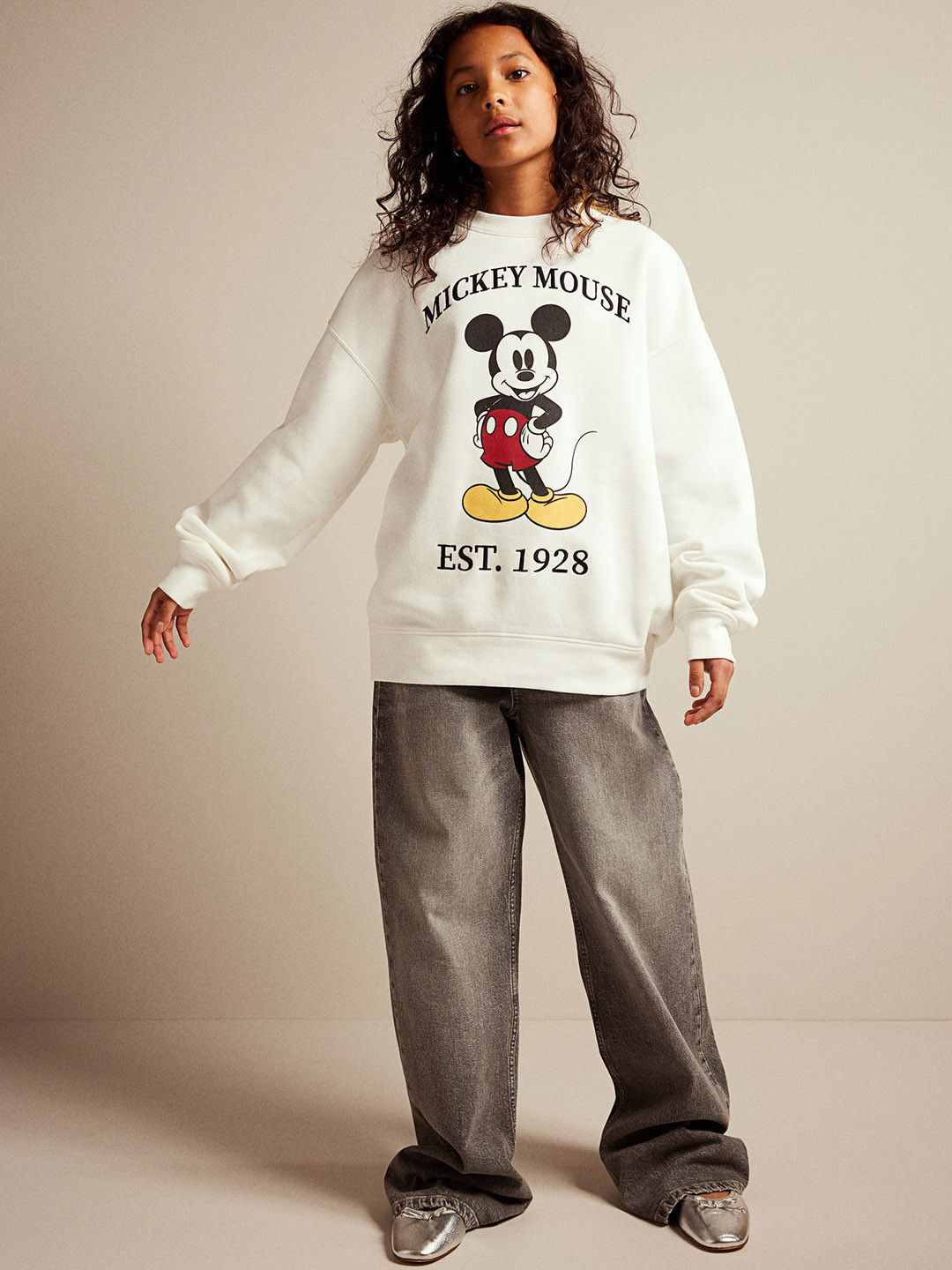 

H&M Girls Oversized Sweatshirt, White