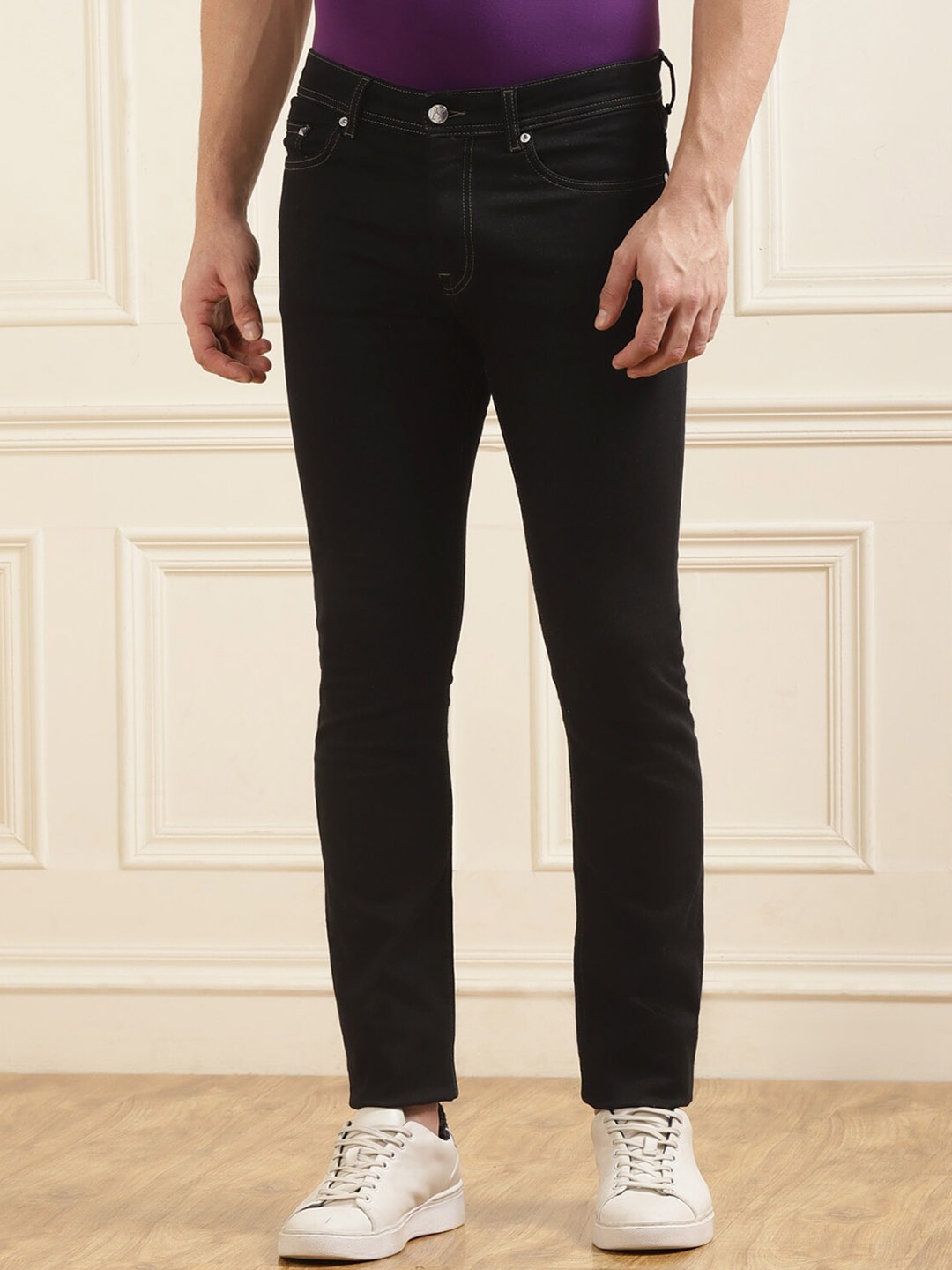 

Karl Lagerfeld Men Mid-Rise Slim Fit Stretchable Jeans, Black