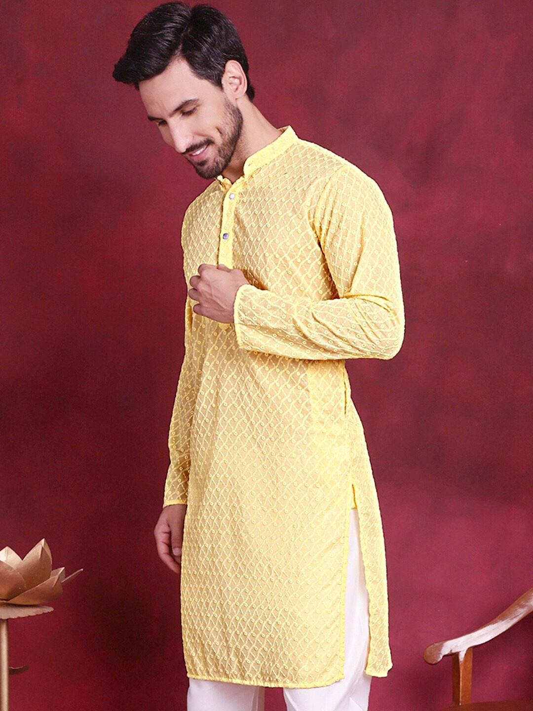 

Jompers Men Yellow Leheriya Embroidered Chikankari Kurta