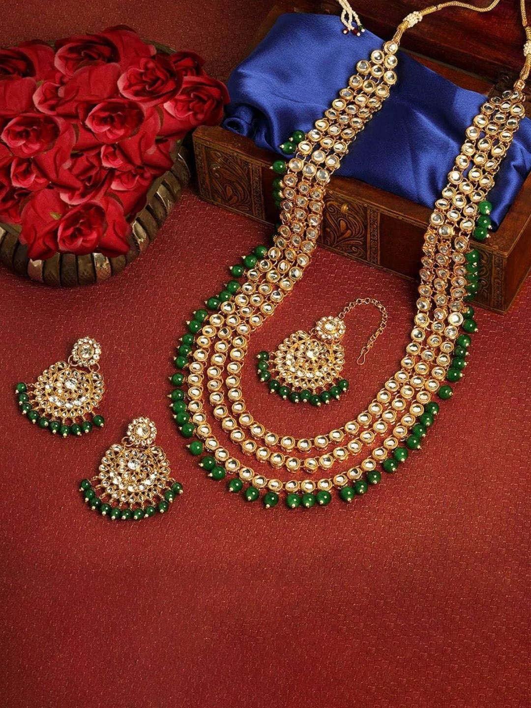 

I Jewels Gold-Plated Kundan-Studded & Beaded Jewellery Set