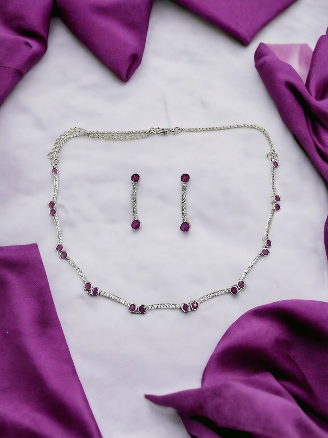 

DressBerry Silver Plated Cubic Zirconia Jewellery Set