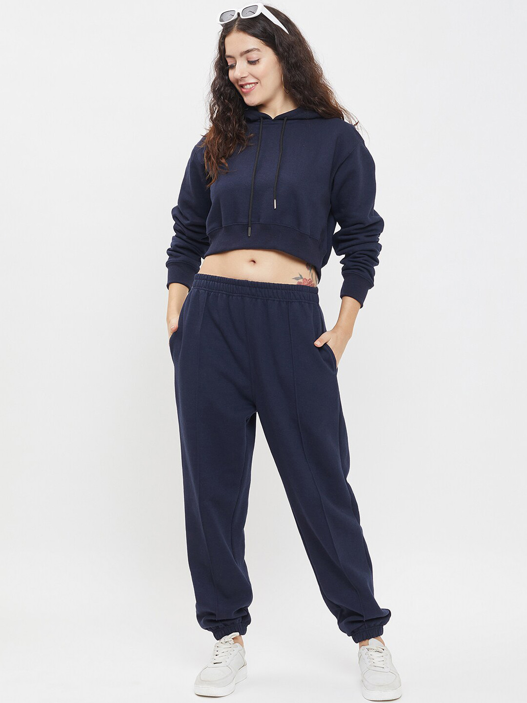 

TULIP 21 Crop Sweatshirt & Joggers, Navy blue