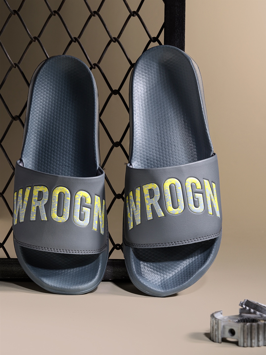 

WROGN Men Brand Logo Printed Sliders, Grey